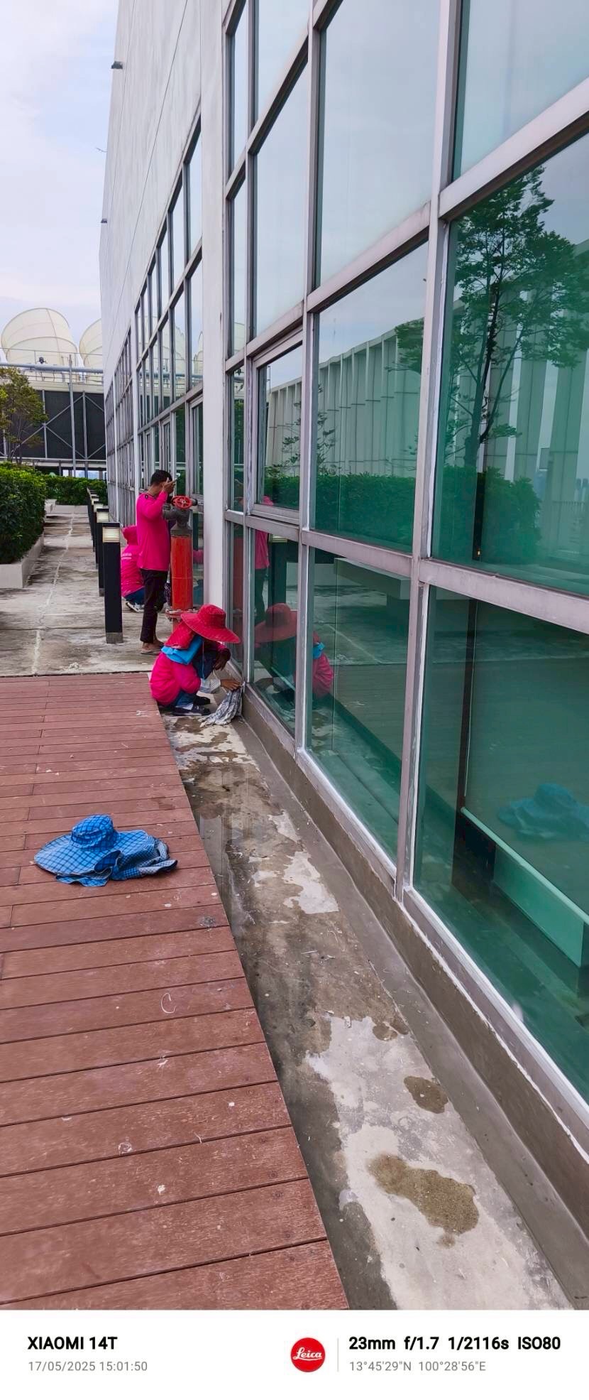 งานแก้ไขน้ำรั่วซึม อาคารนวมิน ชั้น 26 รพ.ศิริราช