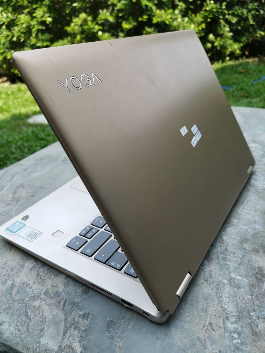 โน้ตบุ๊ค Notebook Lenovo YOGA520 (i3-7130U/4GB/M.2 128GB)+Adapter+กระเป๋า มีรอยตามการใช้งาน