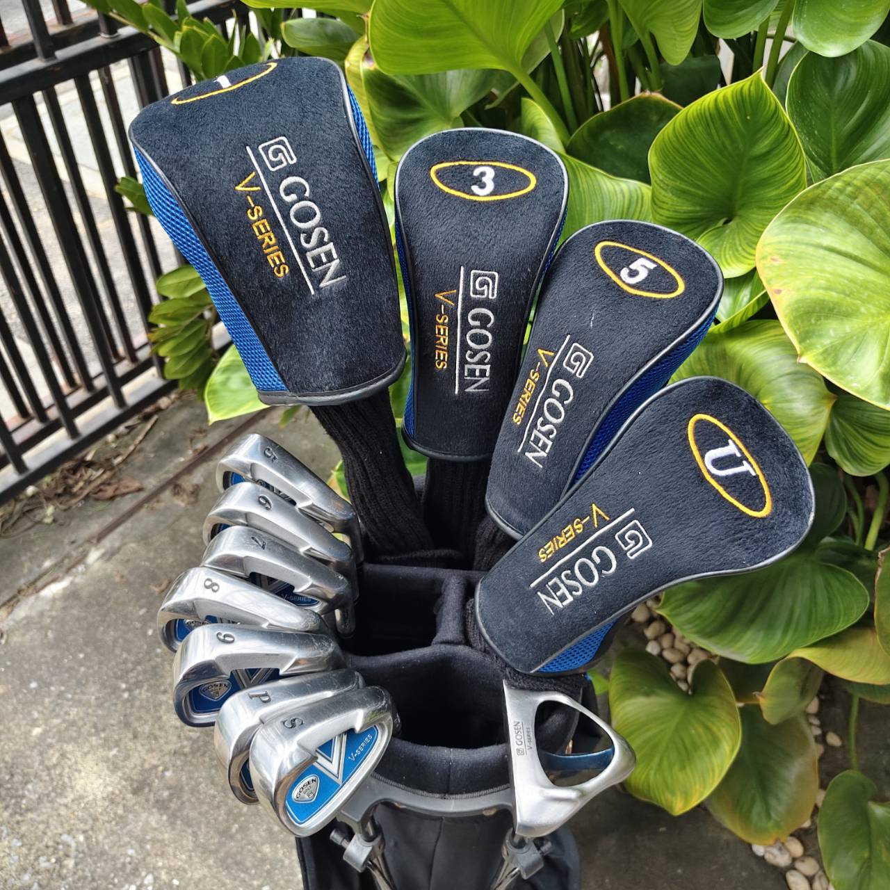 FULLSET GOSEN JAPAN V-SERIES ชุดพรีเมี่ยมญี่ปุ่น สุดคุ้ม! ได้หัวไม้ 4 ชิ้นจุกๆ ถุงกอล์ฟขาตั้ง