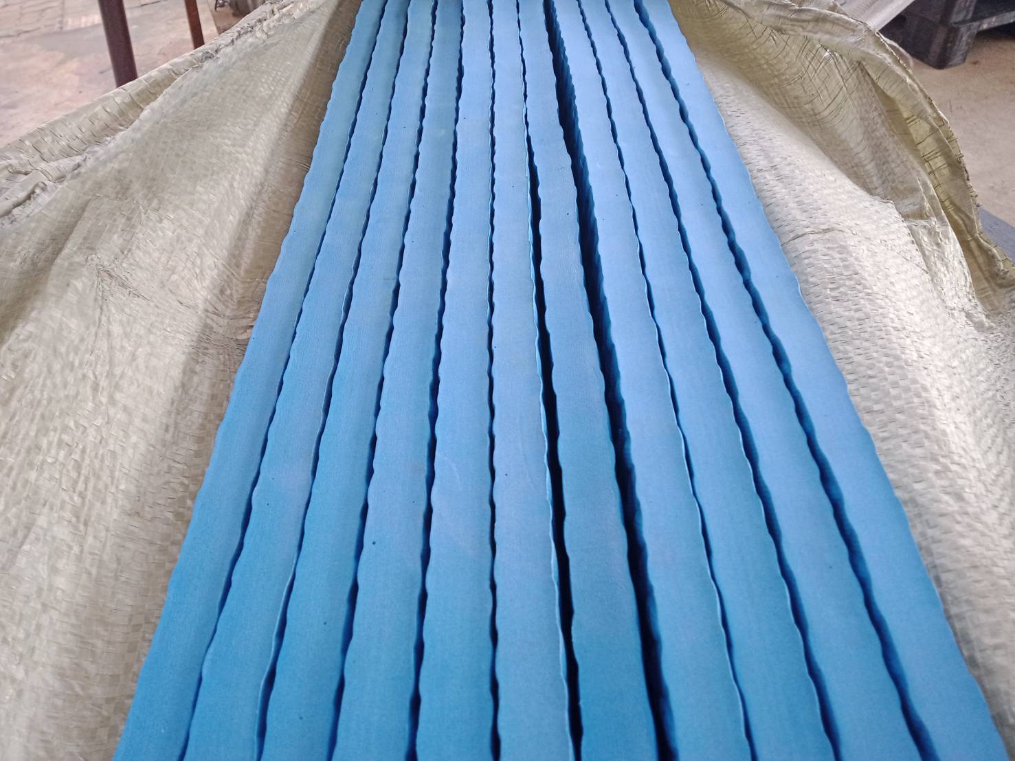 แผ่นโฟมปูพื้นกันกระแทก จิ๊กซอ EVA (งานนำเข้า) 20 มล 100x100 หนา2 ซม. ,แผ่นกันกระแทก,แผ่นโฟมปูพื้น, โฟมปูพื้น,จิ๊กซอว์ปูพื้น, แผ่นรองคลาน สำหรับเครื่องเล่นสนามในร่ม ห้องเด็กเล่น พร้อมส่ง ราคาโรงงาน