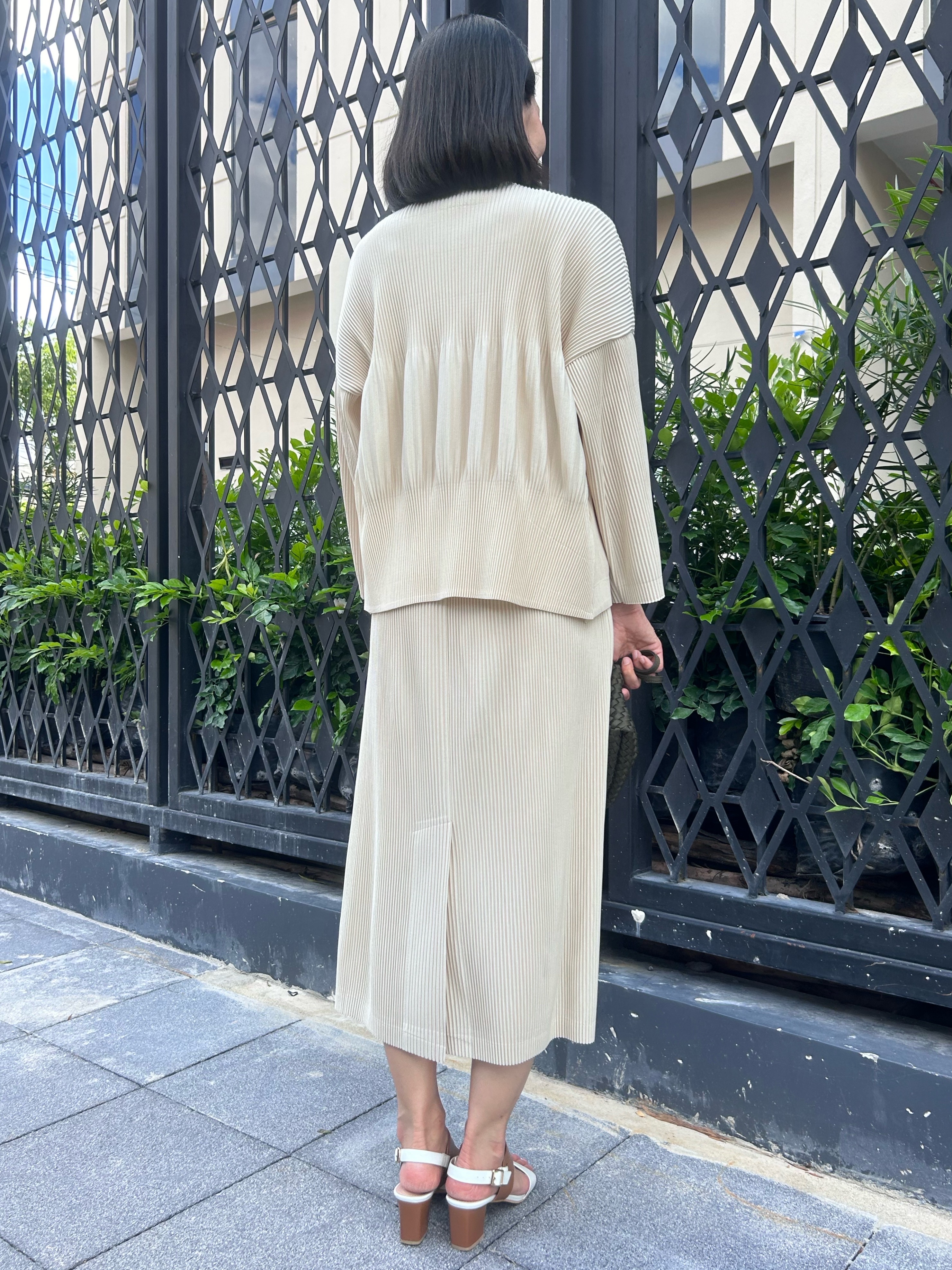 SET 3 ชิ้น 2MUAY รุ่น GJO5161 / GJO5160 / GJO1328 เซ็ตพลีท THICK SQUARE NECK TOP , OPEN FRONT CARDIGAN WITH SKIRT PLEATED SET 12 สี FREE SIZE