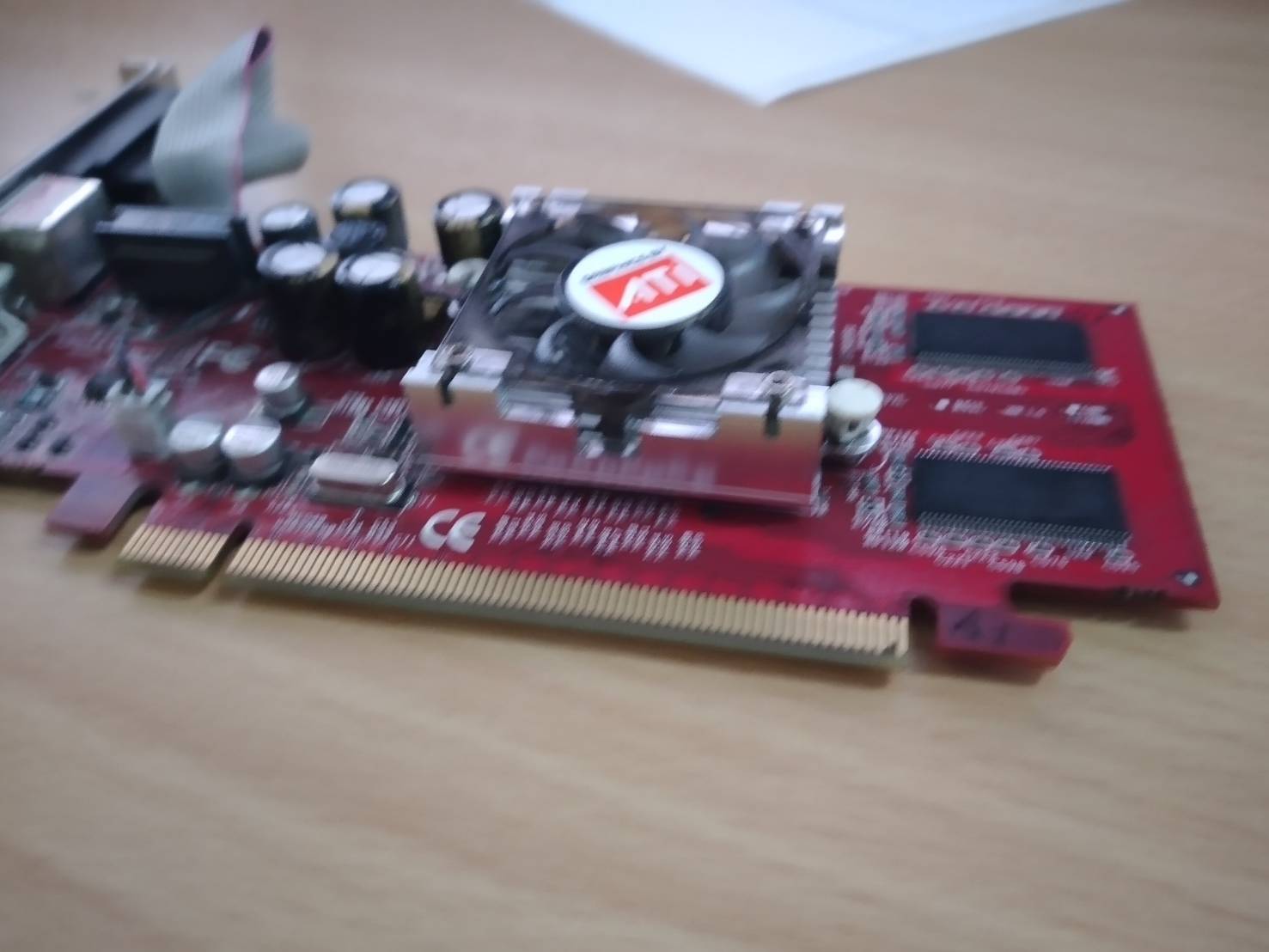 PowerColor Radeon X300SE HyperMemory DirectX 9 R37L-SC3D 256MB Hyper Memory(128M VRAM on board) 64-Bit DDR PCI Express x16