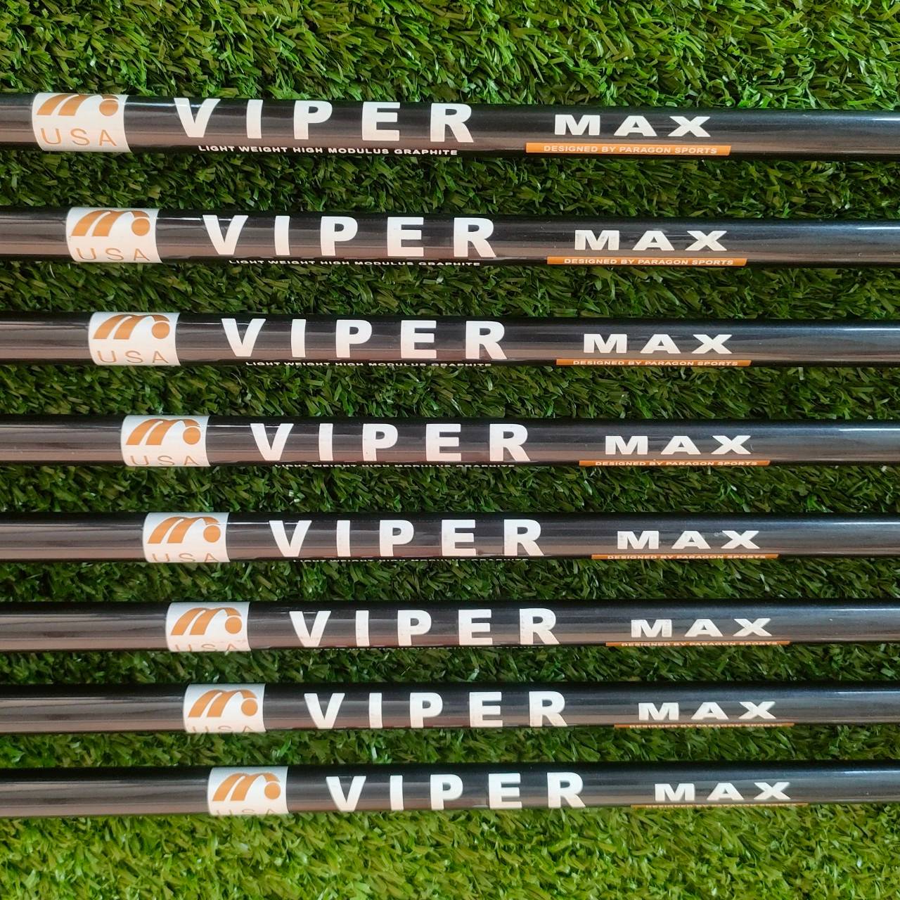 ชุดเหล็ก VIPER TRJECTORY BELANCE ของใหม่!! มีเหล็ก 3-9 เเละ PW SW **ขาดเหล็ก 5** ก้าน VIPER MAX FLEX R ใบใหญ่ CAVITY ลึก ตีง่ายและตรงมาก!! ก้านแบบ HIGH MODULUS กราไฟต์แท้ๆ 100% มือหนึ่ง ของแท้ BY NakaraLuxurious