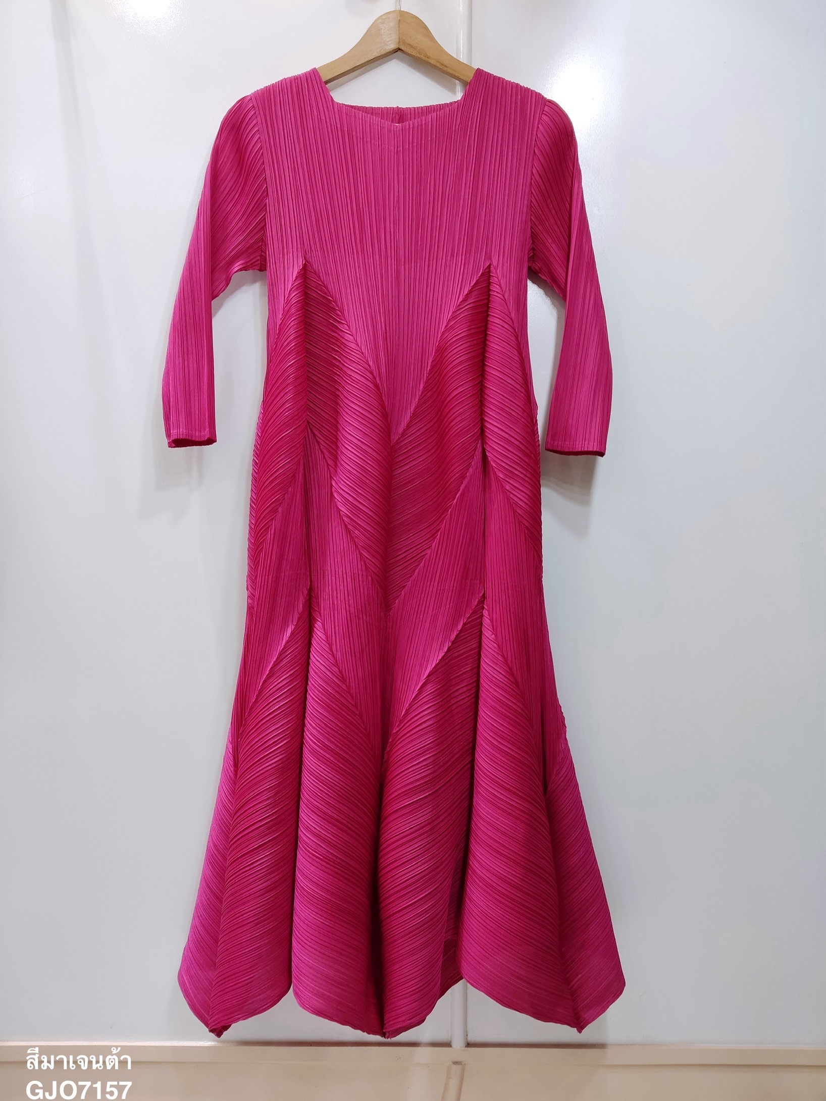 2MUAY รุ่น GJO7157 HALF SLEEVE VOLUME PLEATED DRESS เดรสผู้หญิง เดรสพลีทคุณภาพ 12สี FREE SIZE