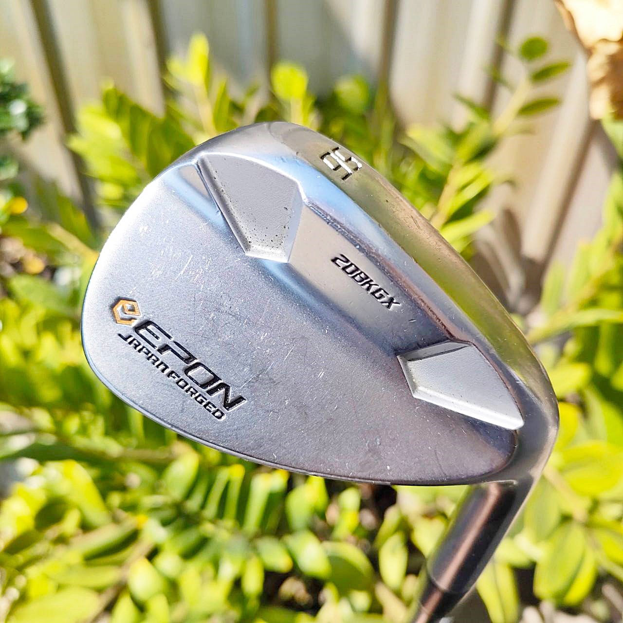 WEDGE E-PON 208KGX องศา 56 ก้าน N.S.PRO 950 GH FLEX S เป็นสุด WEDGE FORGED JAPAN ร่องสี่เหลี่ยมพิเศษ สปินจัดๆ แน่นๆ แม่นยำมาก ไม้กอล์ฟพรีเมี่ยมมือสอง ของแท้ By NakaraLuxurious