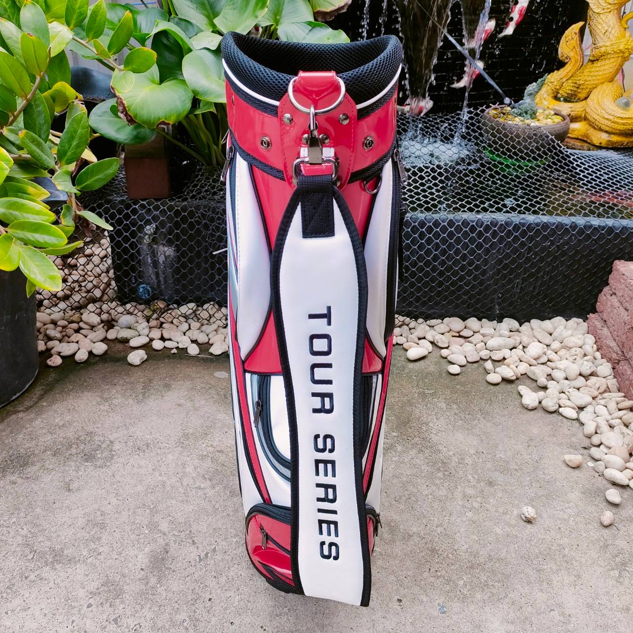 ถุงกอล์ฟเด็ก U.S.KIDS GOLF TOUR SERIES ขนาดไชส์ของถุง ปากถุง 7 นิ้ว ความสูงของถุงกอล์ฟ 31.5 นิ้ว ถุงกอล์ฟที่ดีที่สุด สำหรับเยาชน ถุง TOUR ถุงกอล์ฟพรีเมี่ยมมือหนึ่ง ของแท้ By NakaraLuxurious