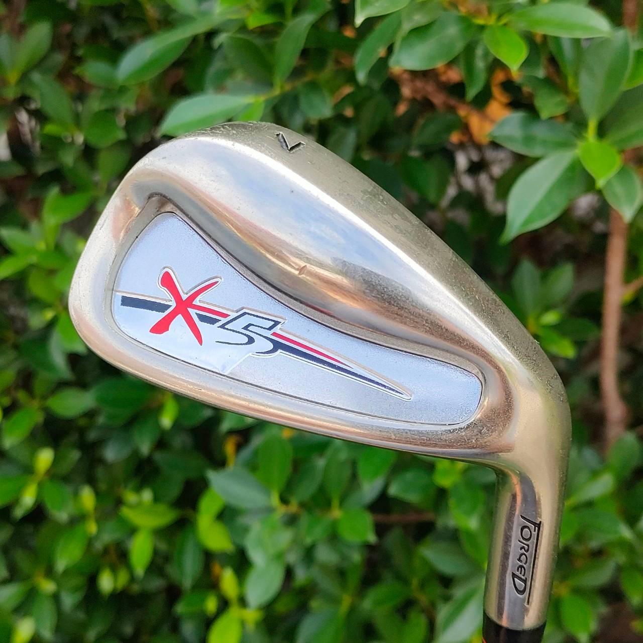 **ไม้กอล์ฟสำหรับผู้หญิง** ชุดเหล็ก T-ZOOM X5 มีเหล็ก 4-9 เเละ PW SW ก้าน MEMORY ACTION FLEX L เป็นเหล็ก FORGED CAVITY ตีง่าย วัสดุดีมากๆ นุ่มครับ ของใหม่รุ่นนี้ออกมา 39,899