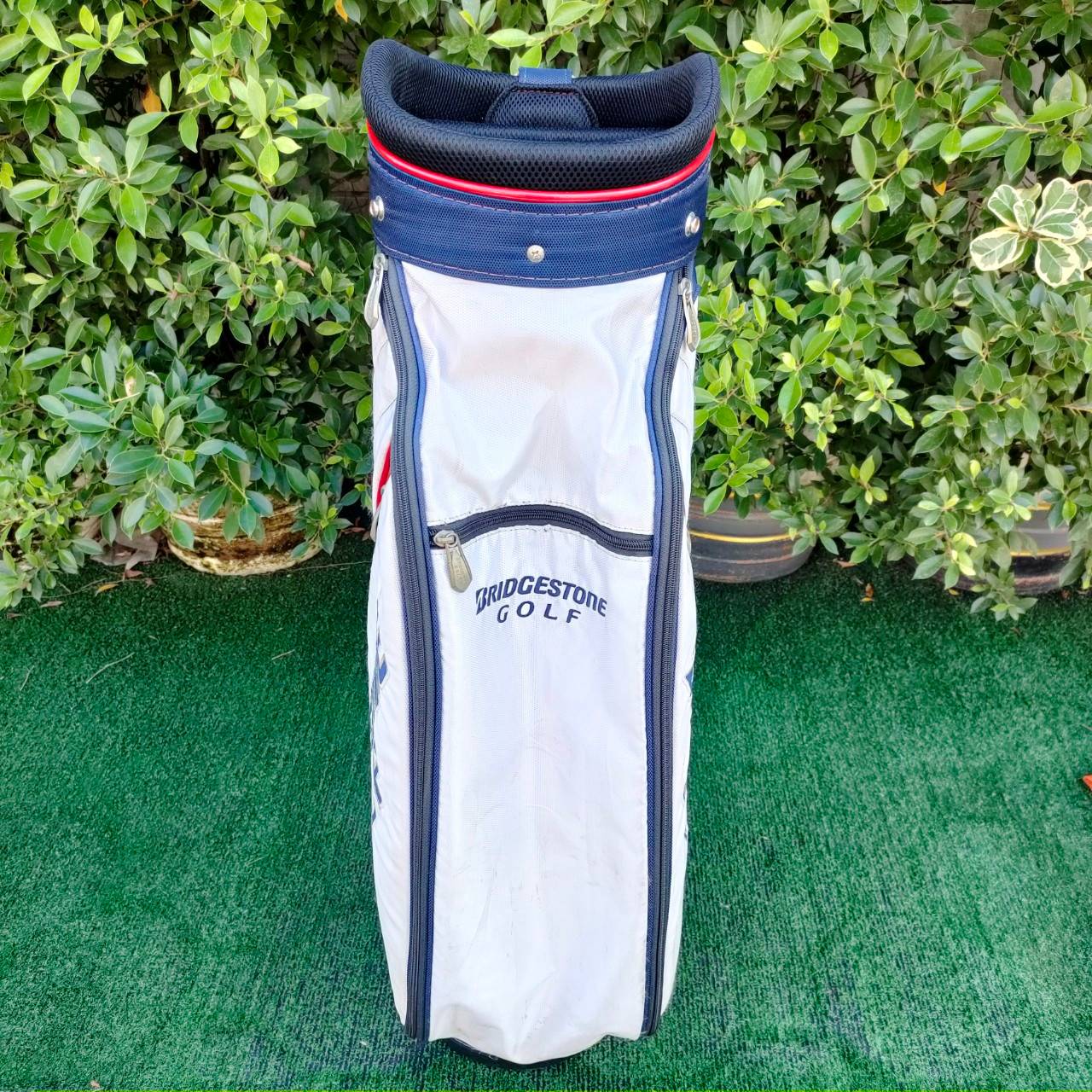 ถุงกอล์ฟ BRIDGESTONE GOLF ของแท้ มือสอง **เเป๊ก COVER หลุด 1 จุด** สภาพสมบูรณ์พร้อมใช้งาน ลายสวย ขนาดกำลังดี มีน้ำหนักเบา!! ไม้กอล์ฟมือสอง ของแท้ BY NakaraLuxurious