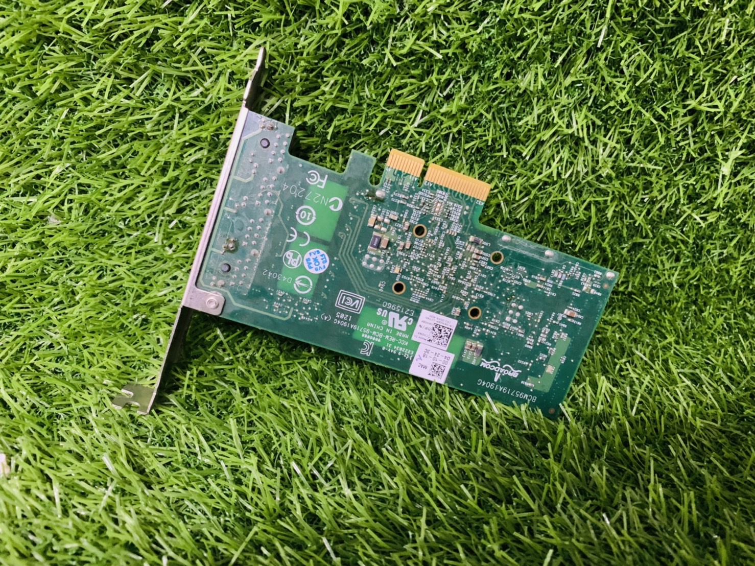 การ์ดแลน 4 Port Dell Broadcom 5719