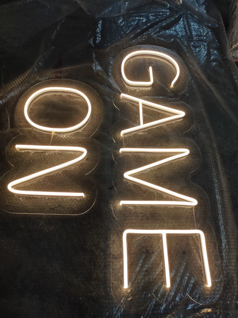 งานไฟเฟค