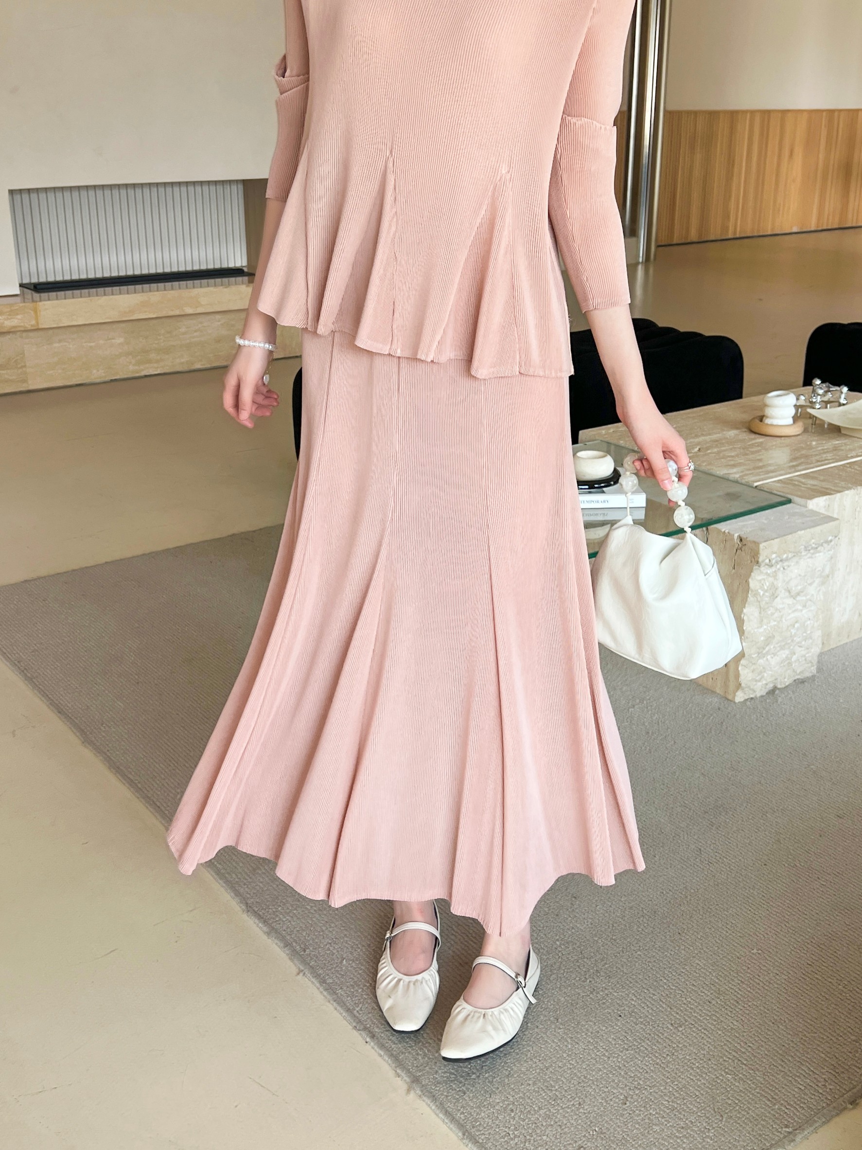 ปรับราคาลง20%!! ยาว 34นิ้ว! 2MUAY รุ่น GJO1744 กระโปรงพลีทคุณภาพ MERMAID PLEATED SKIRT 9 สี FREE SIZE