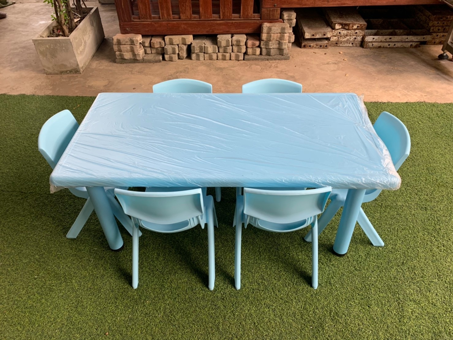 โต๊ะนักเรียน,โต๊ะเขียนหนังสือเด็ก,โต๊ะเรียน, โต๊ะสี่เหลี่ยมผืนผ้า พลาสติก ปรับระดับได้ ราคาโรงงาน พร้อมส่ง