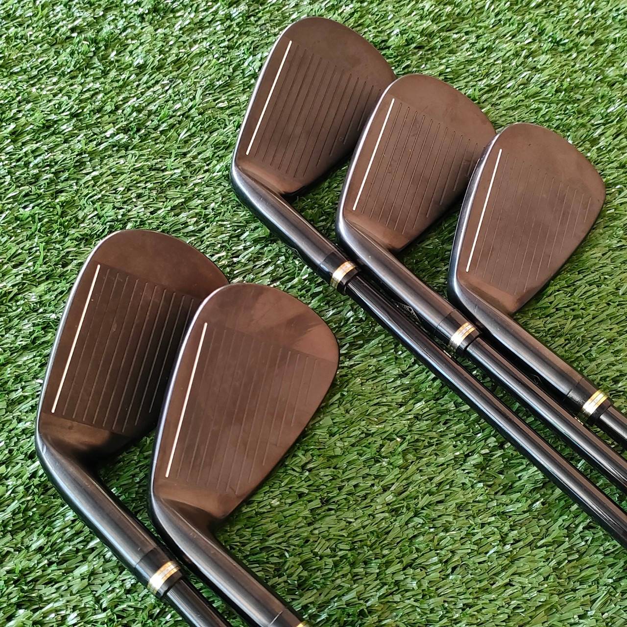 ชุดเหล็ก HONMA BERES 2022 BLACK FORGED รุ่นใหม่ล่าสุด ดีที่สุดตั้งแต่ HONMA เคยทำมา