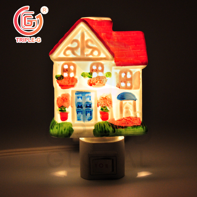 Night light aroma โคมไฟ อโรม่า โคมไฟหัวเตียง ไนท์ไลท์ โคม ไฟหัวเตียง ห้องนอน เซรามิก เสียบปลั๊กไฟ มีหลุม ใส่ น้ำหอม ได้