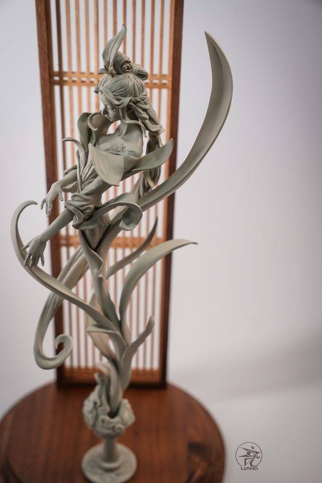 [สั่งจอง]Yuan Xing Liang Chinese Ladies Plum, Orchid, Bamboo and Chrysanthemum