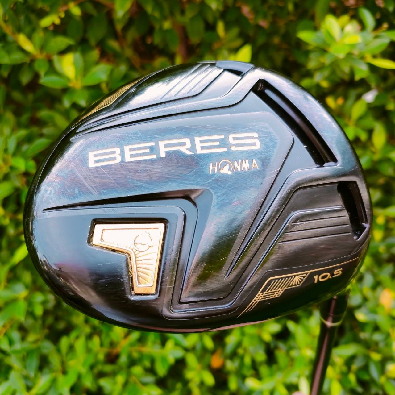 HONMA BERES BLACK (รุ่นล่าสุด ปี 2023) ก้าน ARMRQ -MX FLEX R องศา 10.5 สวยหยาดเยิ้มจับใจ เป็นรุ่นที่พัฒนา แบบขั้นสูงสุดของ HONMA JAPAN SAKATA ไม้กอล์ฟมือสอง ของแท้ BY NakaraLuxurious