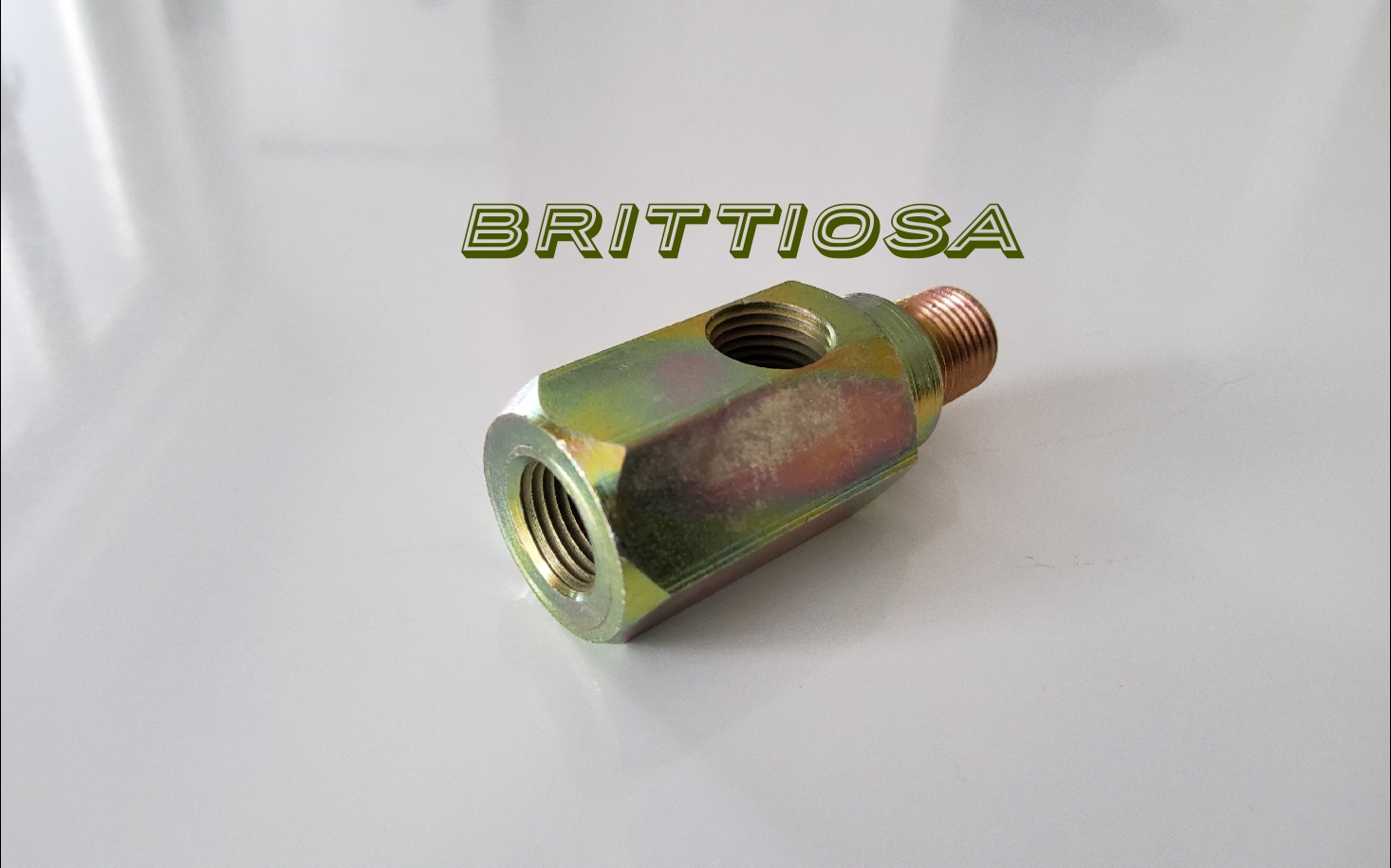 Öljynpainemittarilähdön T-kappale 1/8"x27NTP =24e