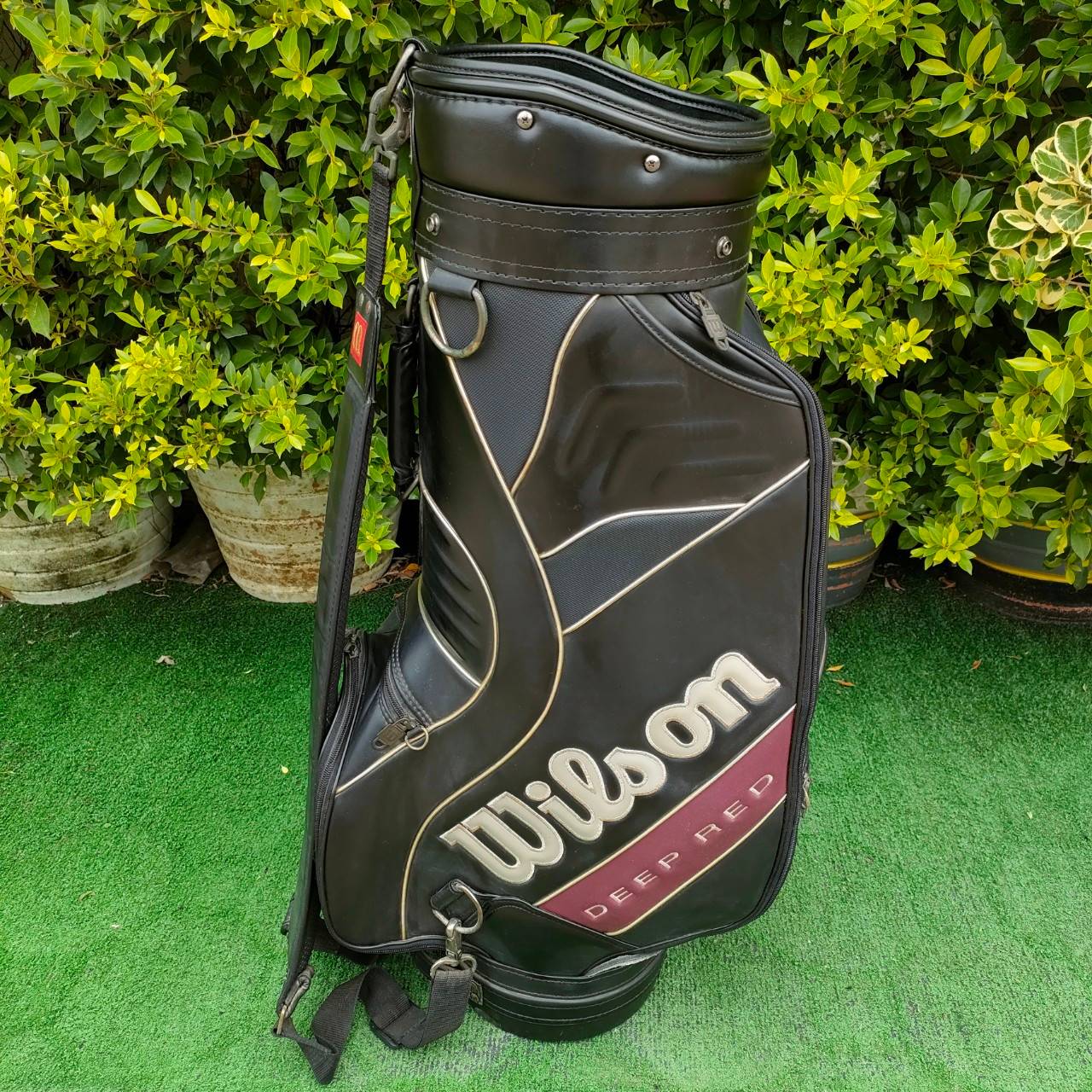 ถุงกอล์ฟ WILSON DEEP RED มือสอง ถุง TOUR สภาพสวย พร้อมใช้ ใบใหญ่ เป็นถุงแข่งของ โปร WILSON มือสอง ของแท้ BY NakaraLuxurious