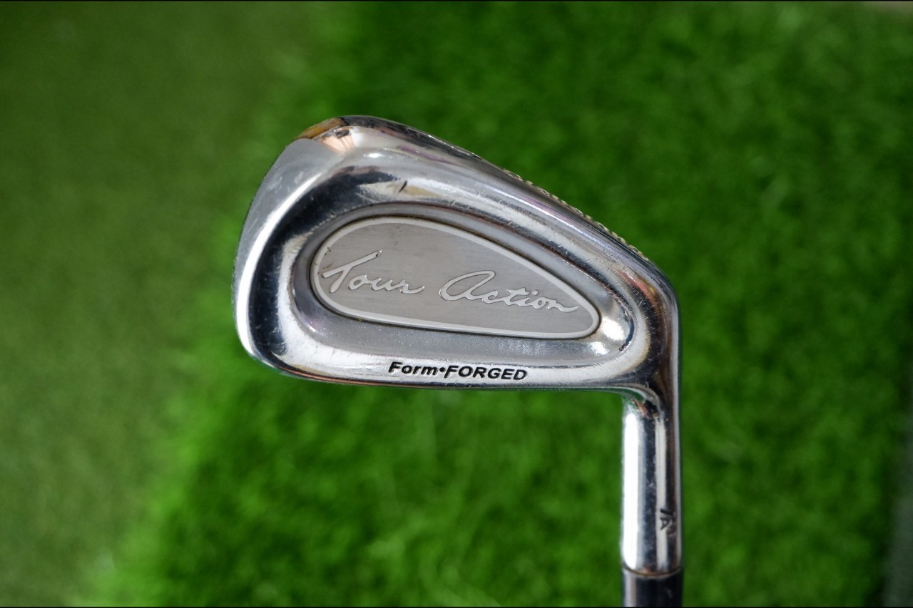 เหล็ก 2 CLEVELAND