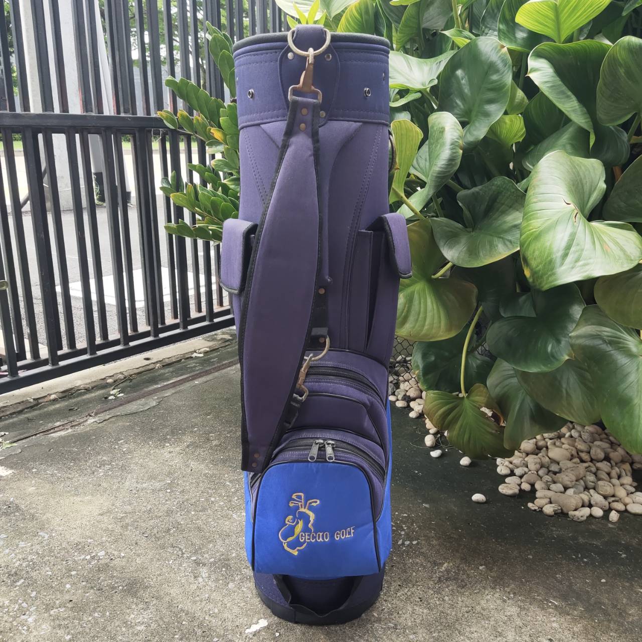 ถุงกอล์ฟ GECAO GOLF วัสดุมาก น้ำหนักเบา และใหญ่ ใส่ของได้ครบแบบสบายๆเลย