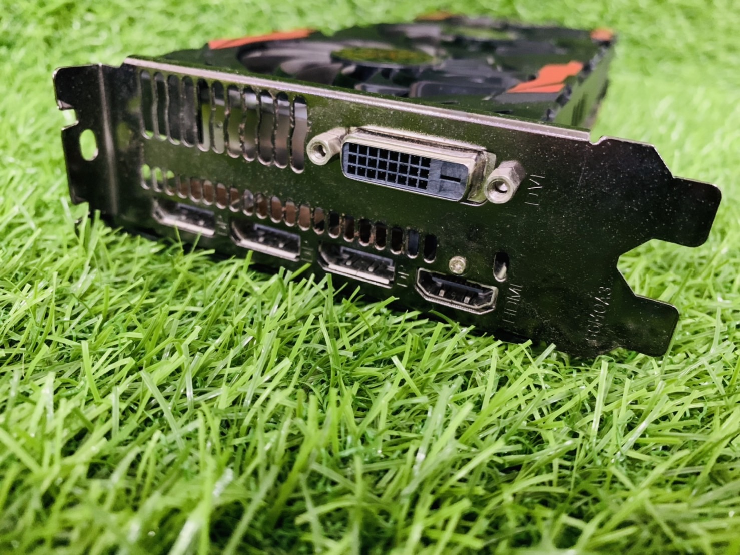 การ์ดจอ เล่นเกมสุดคุ้ม 4GB PowerColor RedDevil RX570 4GB DDR5 (256-bit)