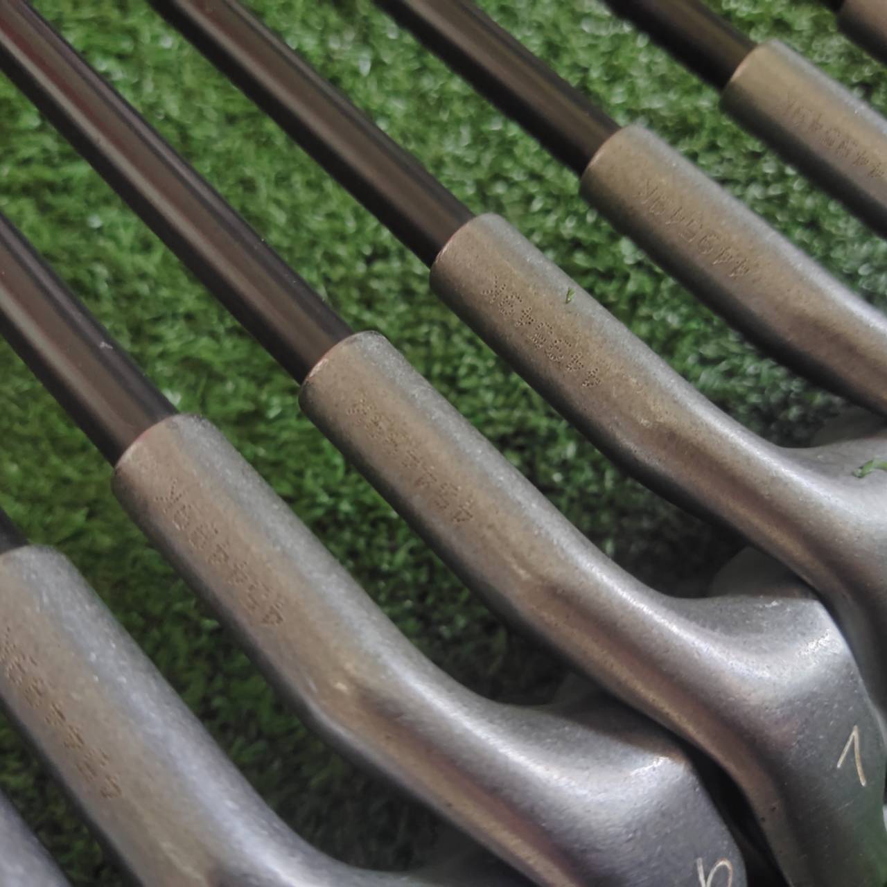 ชุดเหล็ก PING ZING KARSTEN ก้านกราไฟต์ผลิตจาก ALDILA FLEX R ชุดใหญ่สุด สภาพสวยเดิมทั้งชุด ไม้กอล์ฟพรีเมี่ยมมือสอง