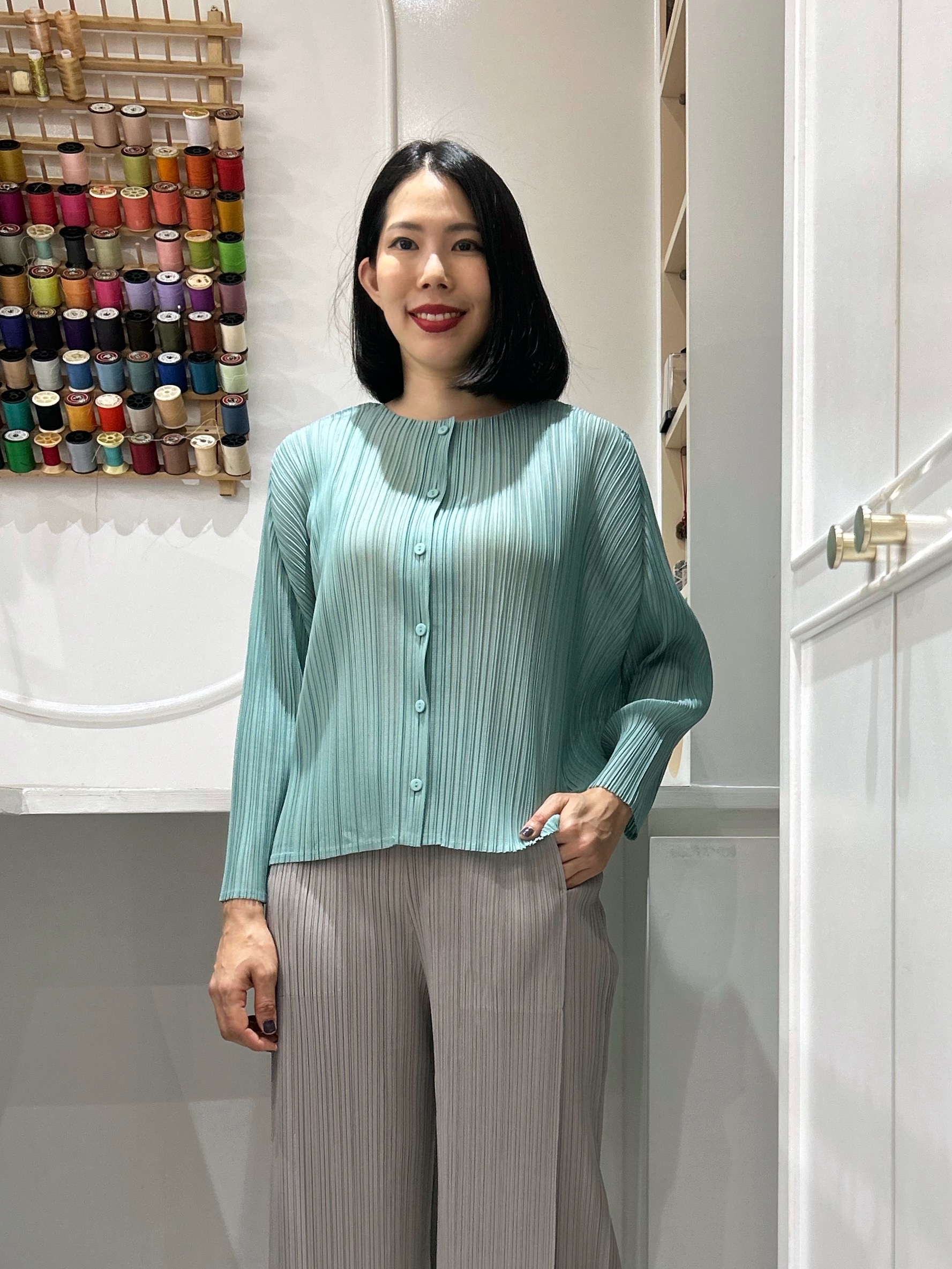 2MUAY รุ่น GJO10238 เสื้ออัดพลีทคุณภาพ LONG SLEEVE BUTTON FRONT PLEATED TOP 9 สี FREE SIZE