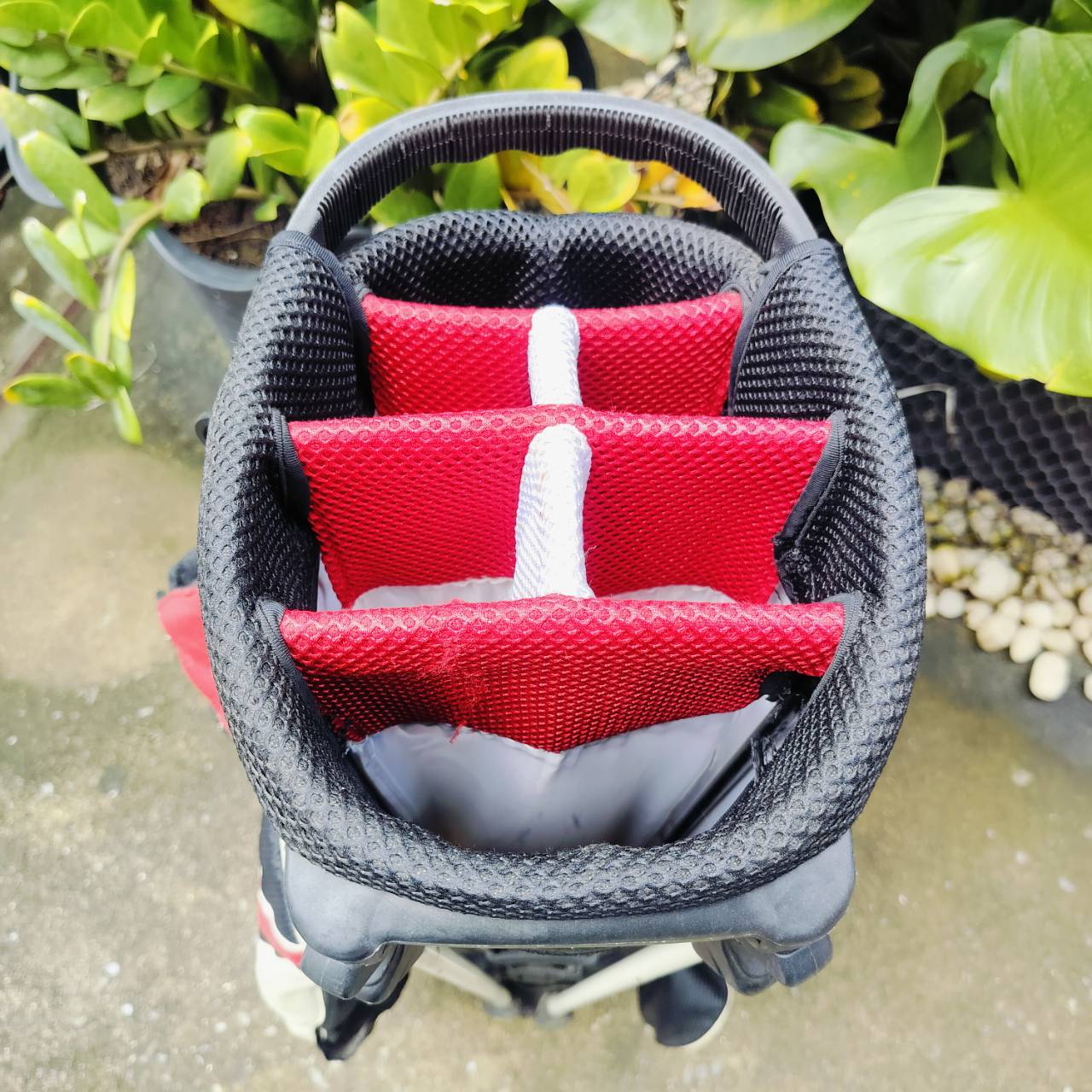 ถุงกอล์ฟ Taylormade ขาตั้ง มือสอง ของแท้ สภาพสวยเดิม