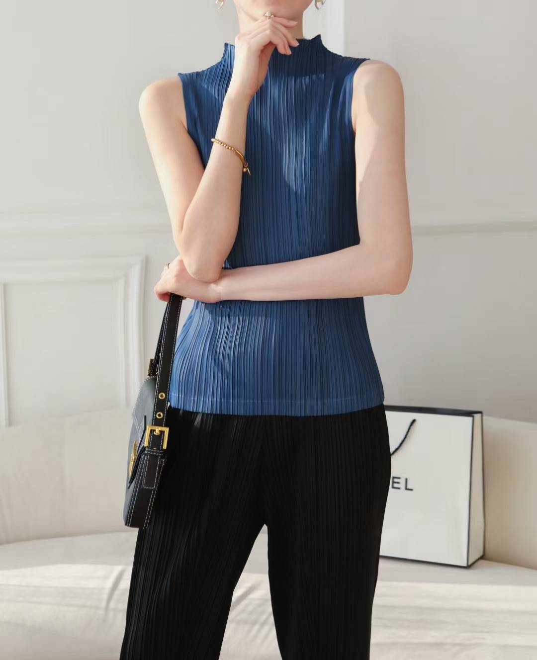 2MUAY BASIC รุ่น GJO7658 BASIC HIGH NECK PLEATED TOP เสื้ออัดพลีทงานคุณภาพ 22สี FREE SIZE