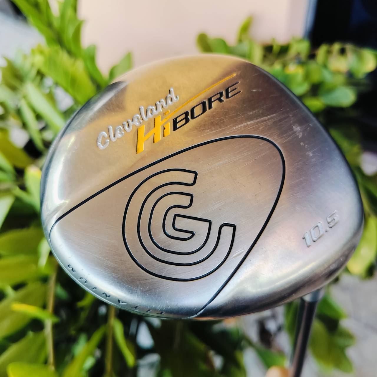 Driver Cleveland Hi Bore องศา 10.5 ก้าน FUJIKURA FLEX R กระดองแบบปาด รูปทรงโดดเด่น ตีไกลมากๆ ตีง่ายมากๆ ไม้กอล์ฟพรีเมี่ยมมือสอง ของแท้ By NakaraLuxurious