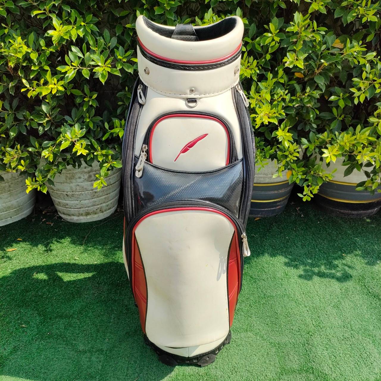 ถุงกอล์ฟ FOURTEEN มือสอง ถุง TOUR ใบใหญ่ สวย จากญี่ปุ่น ของใหม่ 2 หมื่นครับ ของแท้