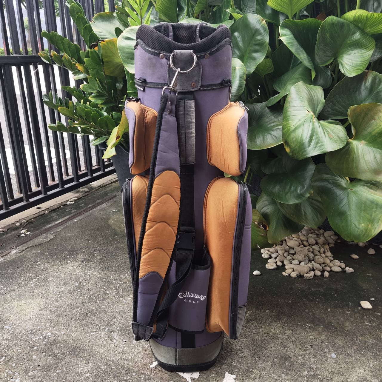 ** ไม่มี COVER ** ** หัวซิปหลุด ** ถุงกอล์ฟ Callaway แบบ 14 ช่อง