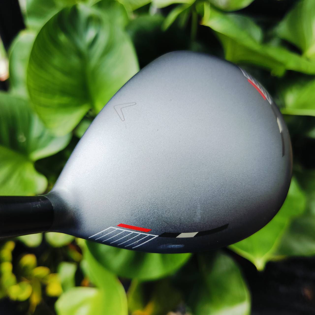 FW5 Callaway X-HOT องศา 19 ก้าน FUJIKURA SPEEDER FLEX R สภาพสวยมาก เดิมๆเลยค่ะ สติ๊กเกอร์ครบ เป็นหัวที่ตีง่ายมากๆ หัวแบนใหญ่ ชดเชยสูง และตีไกล ได้ระยะอย่างมาก ไม้กอล์ฟพรีเมี่ยมมือสอง ของแท้ By NakaraLuxurious