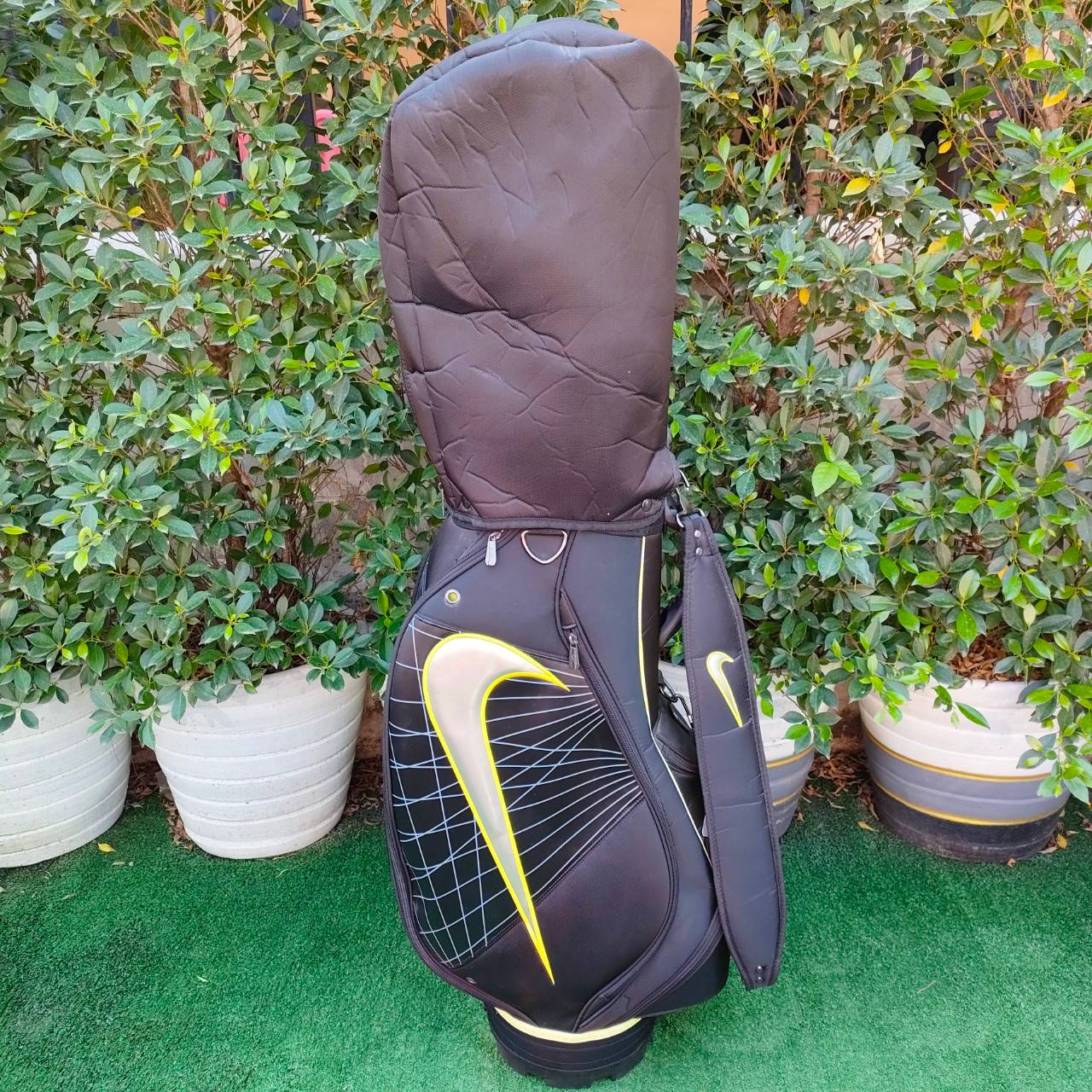 ถุงกอล์ฟ NIKE มือสอง สีสวยมาก เท่มากๆ