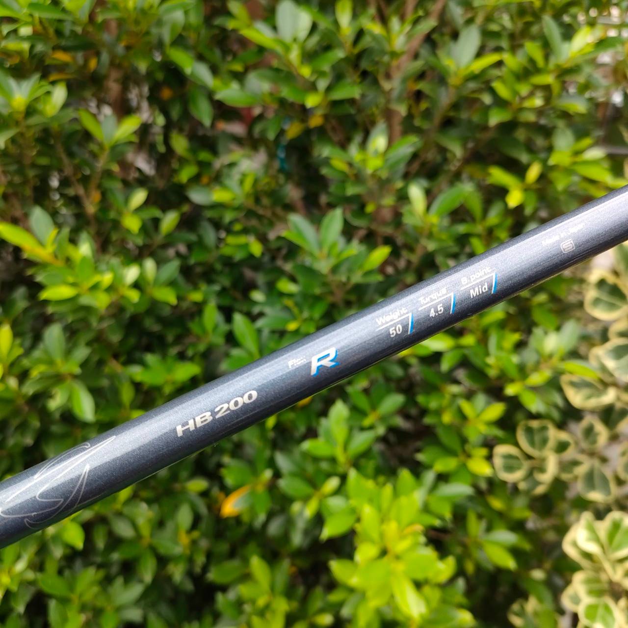 DRIVER TITANIUM HI-BRID CF1 ก้าน HB200 FLEX R องศา 10 หัวใหญ่ 460CC ตีง่าย หน้าเด้ง ตีไกลมาก วัสดุ เบต้าไทเทเนี่ยมแท้