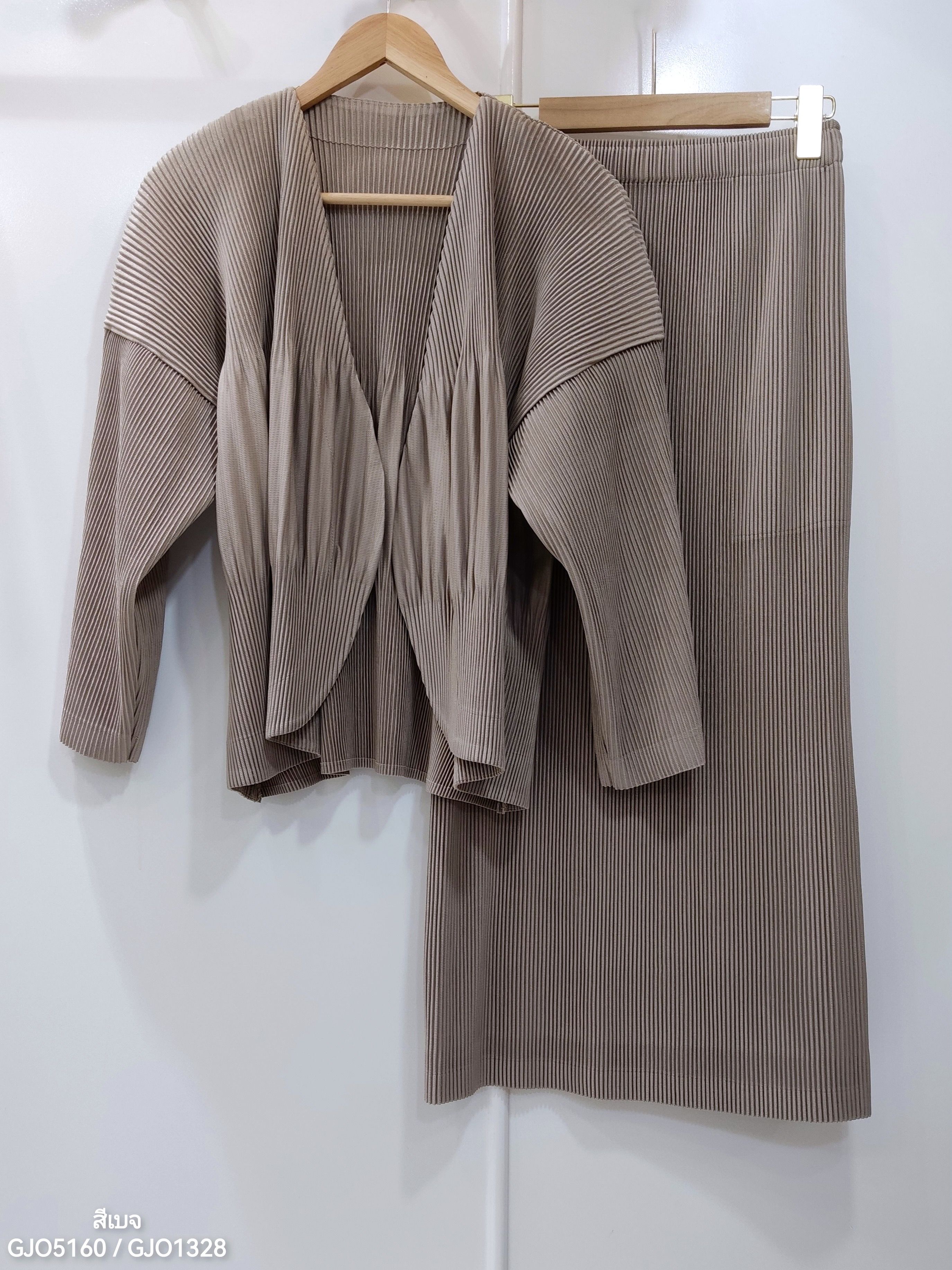 เซ็ต 2ชิ้น! 2MUAY รุ่น GJO5160 / GJO1328 เซ็ตพลีท THICK OPEN FRONT CARDIGAN WITH SKIRT PLEATED SET 12 สี FREE SIZE
