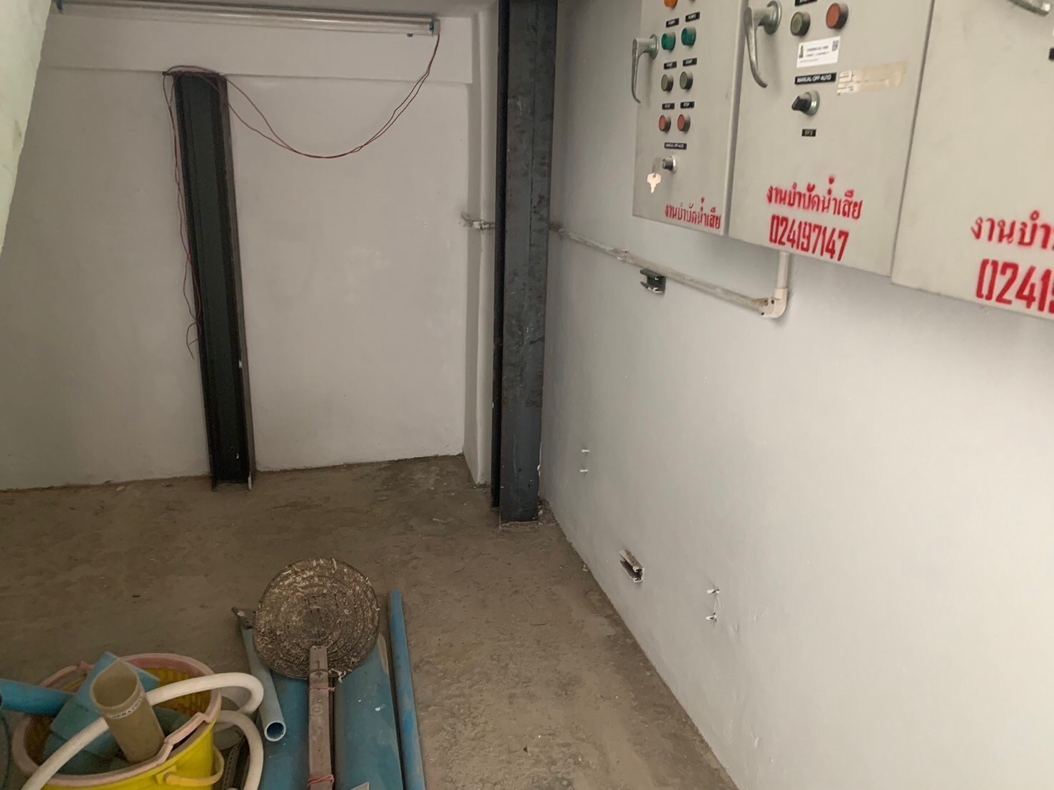 งานซ่อมโครงสร้างเสา หอพักพยาบาลบางระมาด รพ.ศิริราช