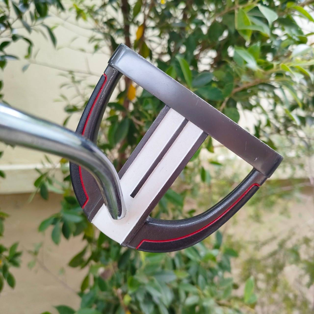 PUTTER ODYSSEY BACKSTRYKE MARXMAN ความยาว 33 นิ้ว พัตต์แม่นยำ ตรงมากๆ จรดง่าย Elite grips กริพคุณภาพสูง แค่กริพราคาก็แพงมาก ไม้กอล์ฟพรีเมี่ยมมือสอง ของแท้ By NakaraLuxurious