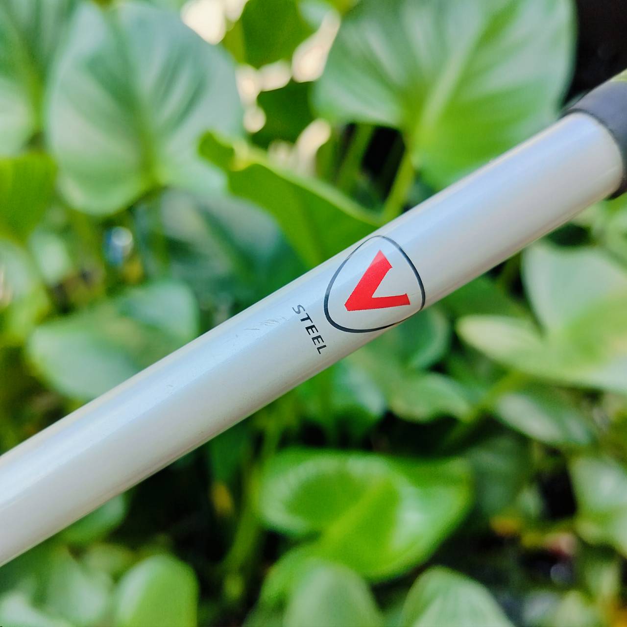 FW3 Taylormade V-STEEL องศา 15 ก้าน RE*AX FLEX SR รุ่น V-STEEL เป็นสุดยอดของ FW ไม้กอล์ฟพรีเมี่ยมญี่ปุ่นมือสอง ของแท้ By NakaraLuxurious