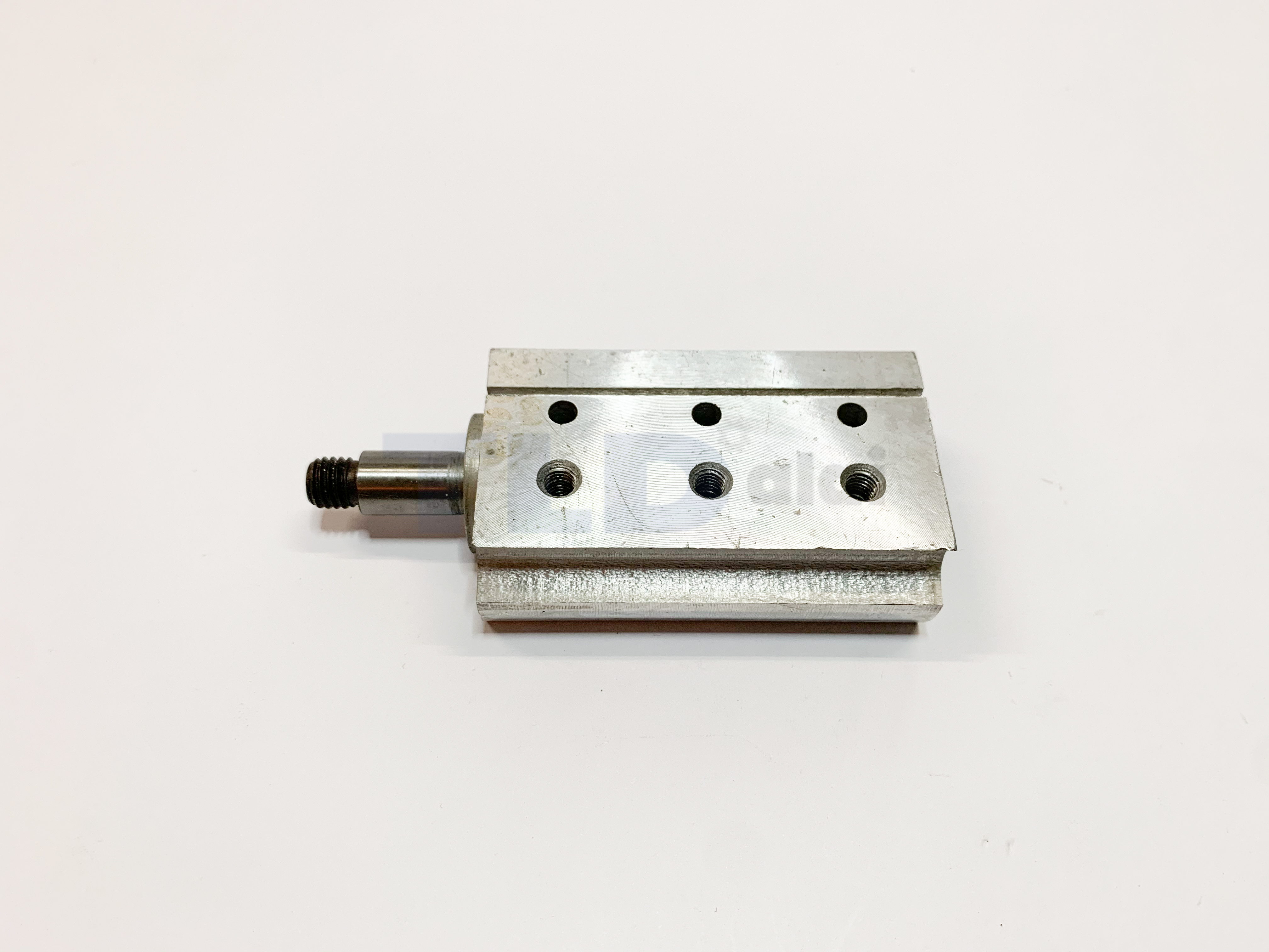 เพลา กบไฟฟ้า Makita มากีต้า รุ่น 1100, M1100 - Maktec มาคเทค รุ่น MT110, MT111