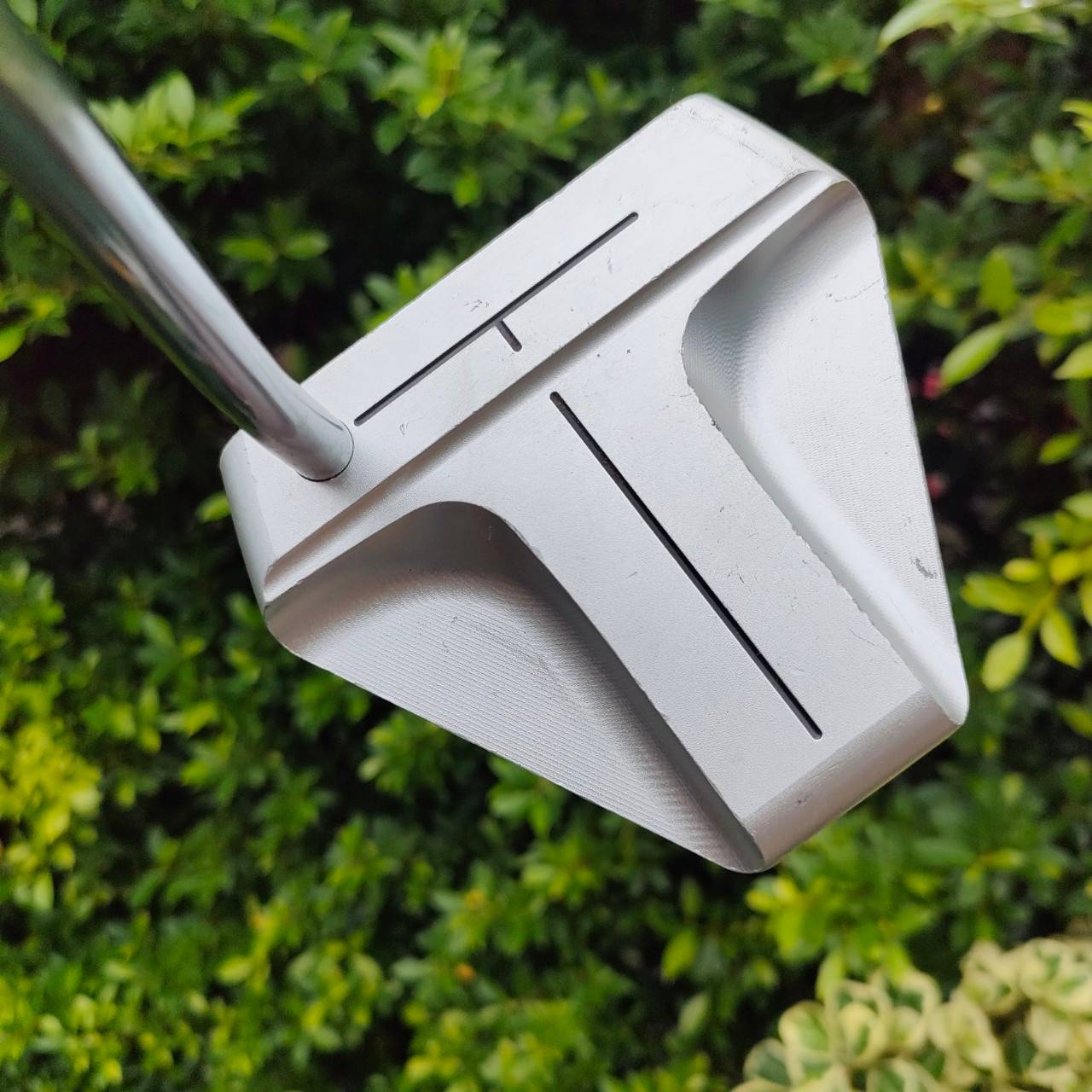 PUTTER EZY POWER MAGIC MOMENT IW-006 ความยาว 39 นิ้ว ก้าน EZY POWER กริฟเเบบยาว เป็นรุ่นแบบจิ้มพุง วางน้ำหนักได้บลํานซ์!! ไม้กอล์ฟมือสอง ของแท้ BY NakaraLuxurious