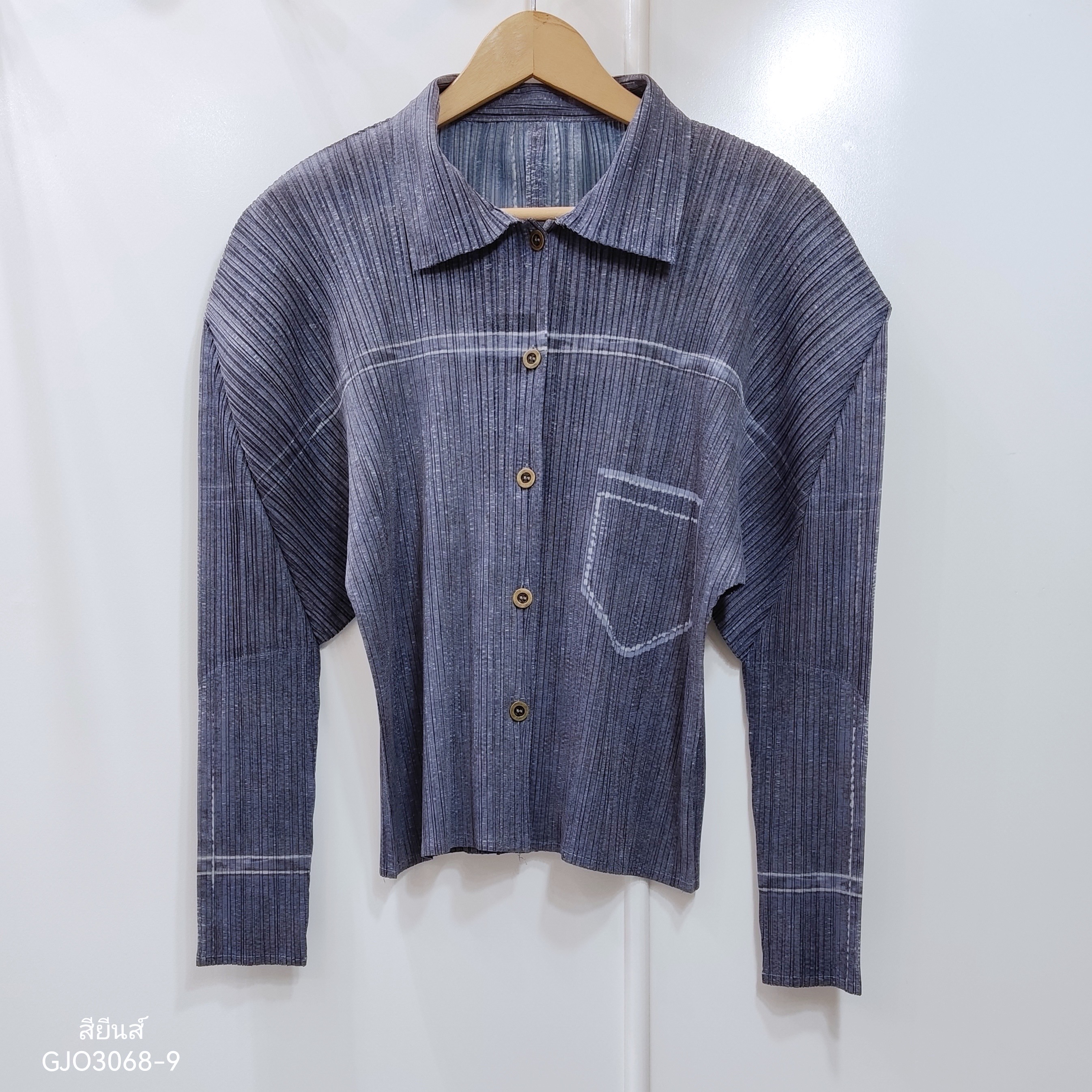 ปรับราคาลง20%!! 2MUAY รุ่น GJO3068-9 เสื้อพลีทคุณภาพ SHIRT DENIM PRINT PLEATED TOP 4 สี FREE SIZE