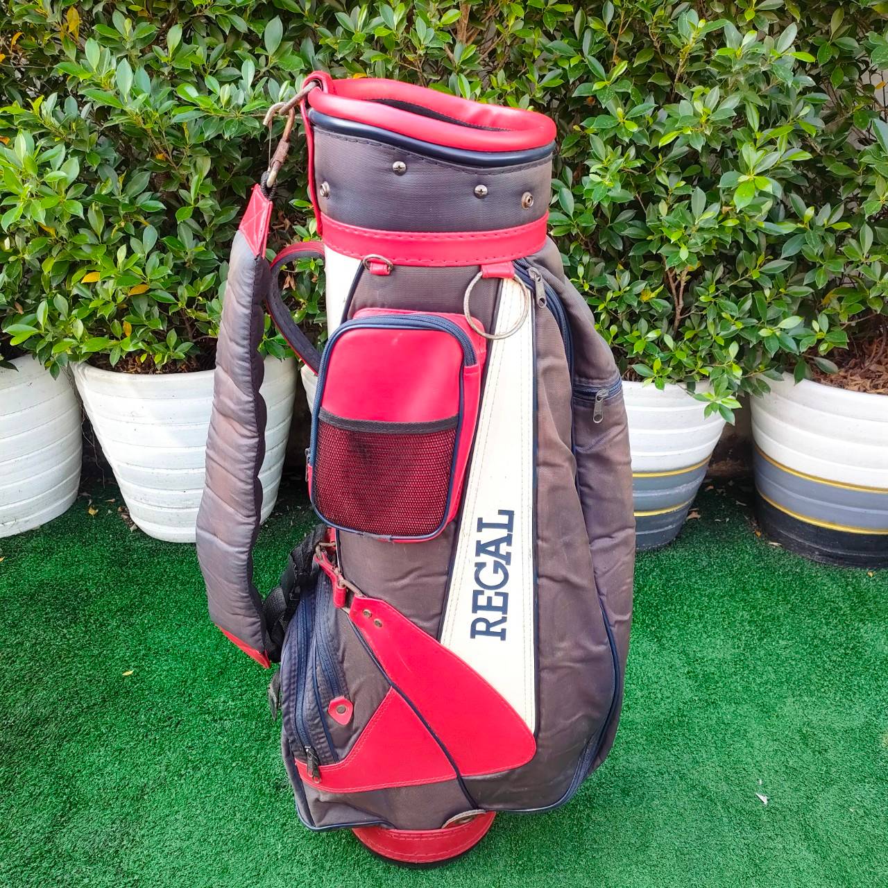 ถุงกอล์ฟ REGAL มือสอง สภาพซีด ใช้งานได้ปกติ