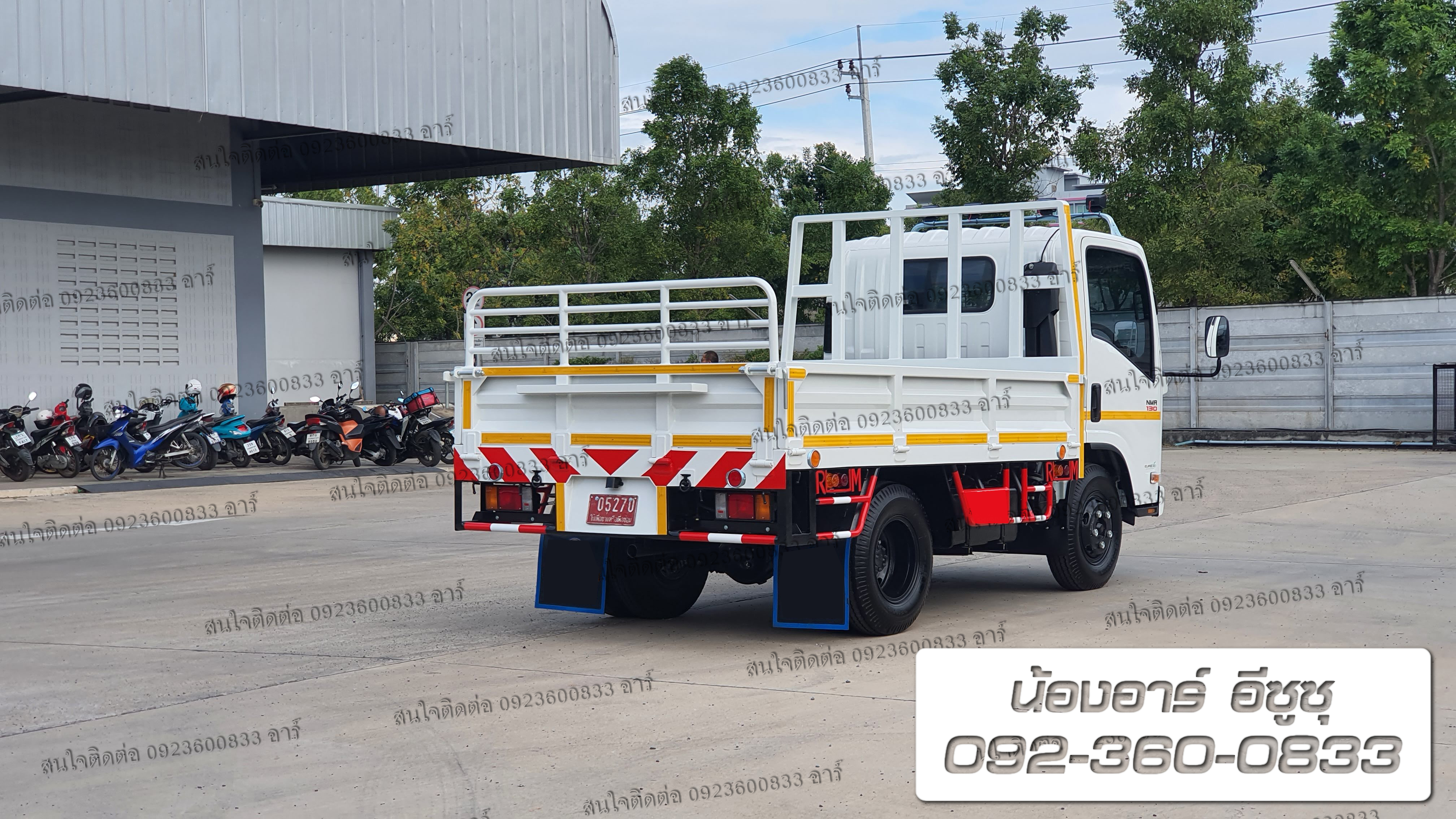 6 ล้อ ISUZU NMR130 แรงม้า กระบะเปิด 3 ด้าน (เพิ่มรั้วฝาท้าย)
