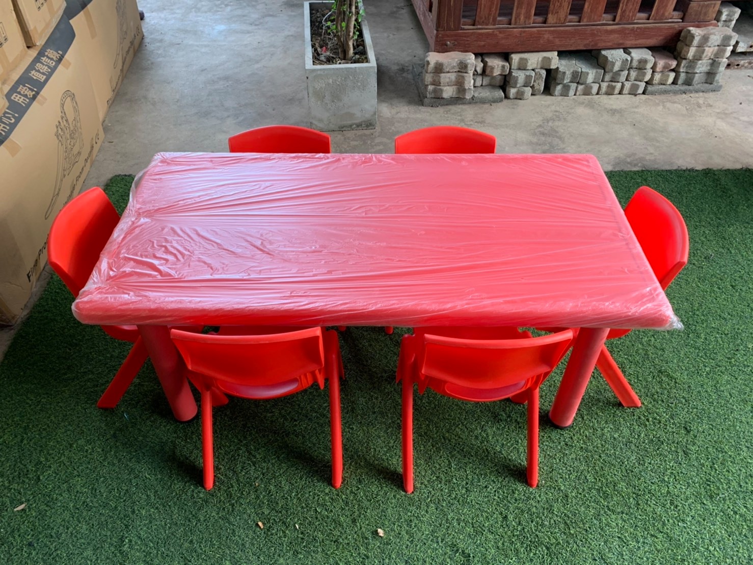 โต๊ะนักเรียน,โต๊ะเขียนหนังสือเด็ก,โต๊ะเรียน, โต๊ะสี่เหลี่ยมผืนผ้า พลาสติก ปรับระดับได้ ราคาโรงงาน พร้อมส่ง