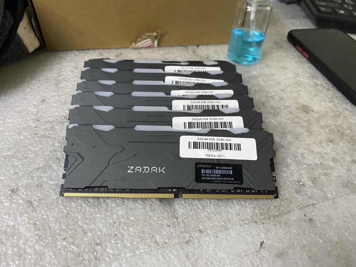ZADAK MOAB RGB 16GB (8GBx2) DDR4/3200 RAM PC