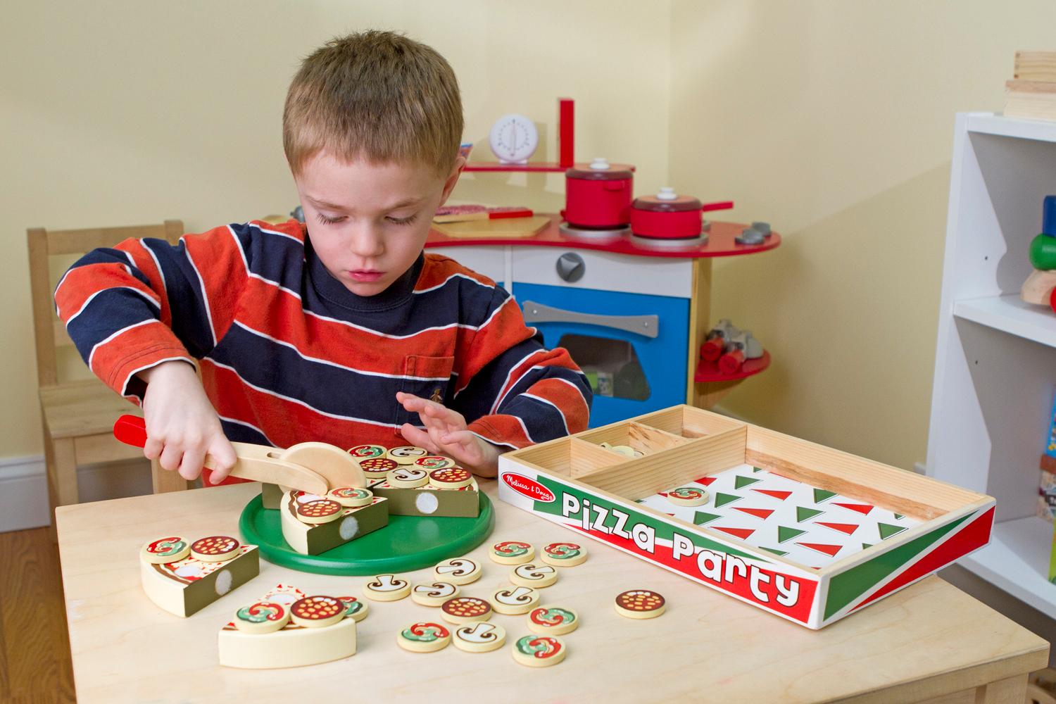 ชุดเล่นทำพิซซ่า ส่งเสริมการเล่นที่ใช้จินตนาการ Pizza Party Melissa&Doug, ของเล่นเสริมพัฒนาการ, ของเล่น