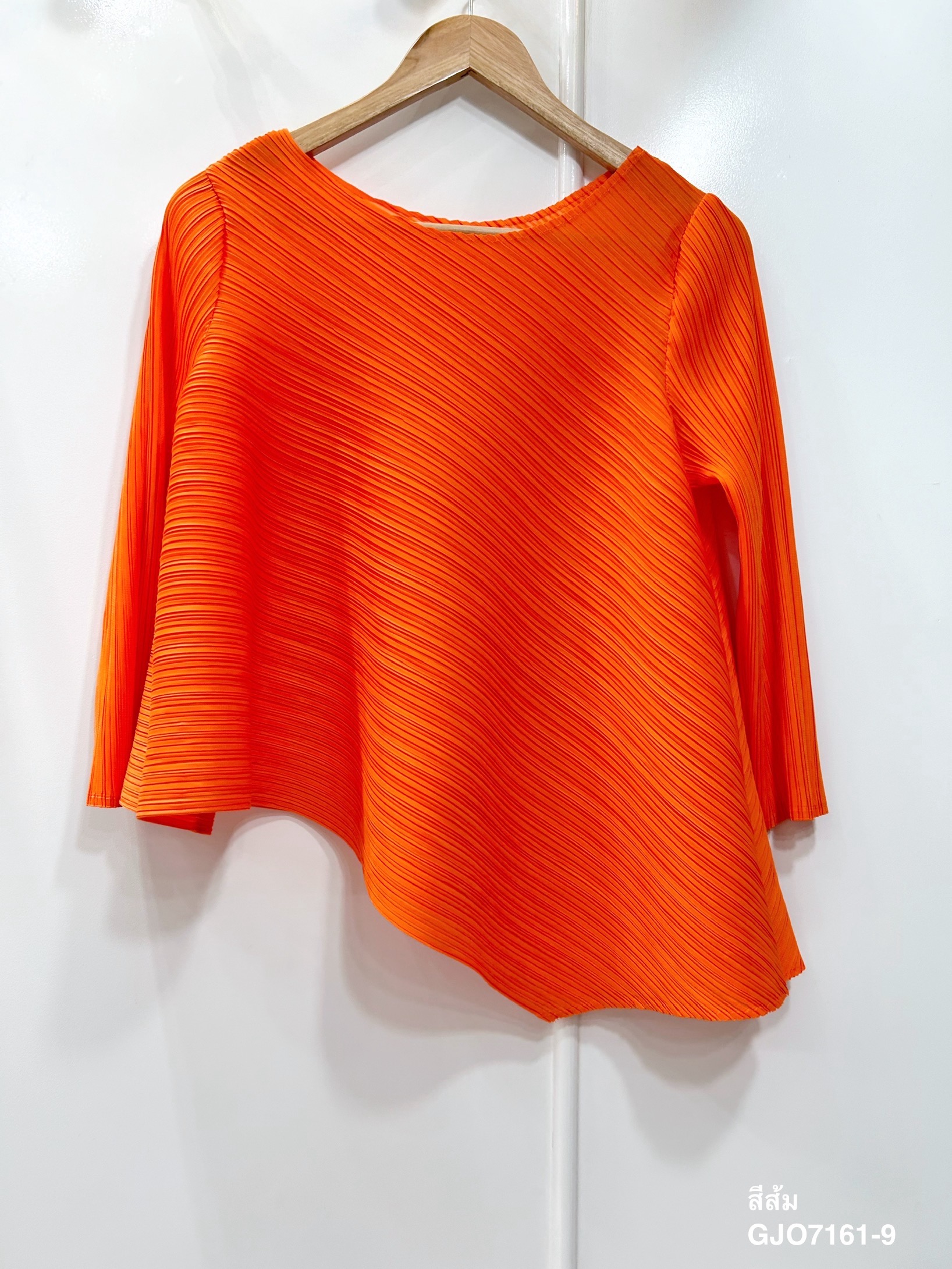 อก 38 นิ้ว 2MUAY รุ่น GJO7161 เสื้อพลีทงานคุณภาพ เสื้อผู้หญิง 13สี FREE SIZE HALF SLEEVE ASYMMETRIC PLEATED TOP