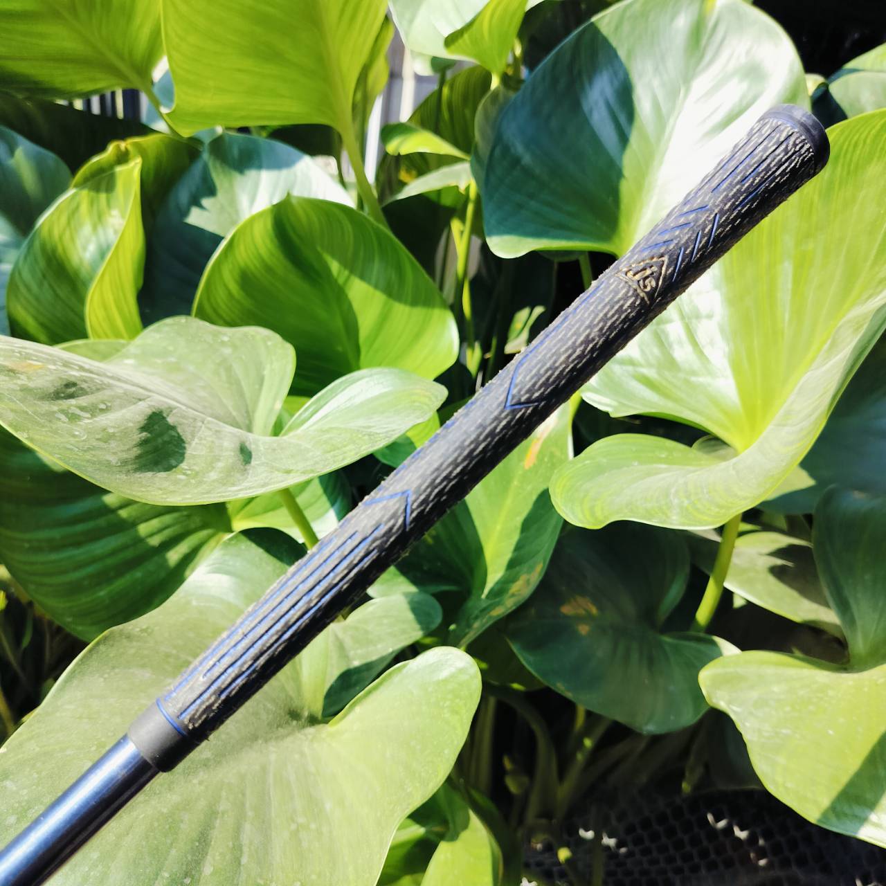 เหล็ก 2 BRIDGESTONE JOE MODEL เป็นเหล็ก FORGED CAVITY พรีเมี่ยมญี่ปุ่น และตีง่าย ตรง ไกล ให้สปินดีมากๆตกหยุด ไม้กอล์ฟพรีเมี่ยมมือสอง ของแท้ By NakaraLuxurious
