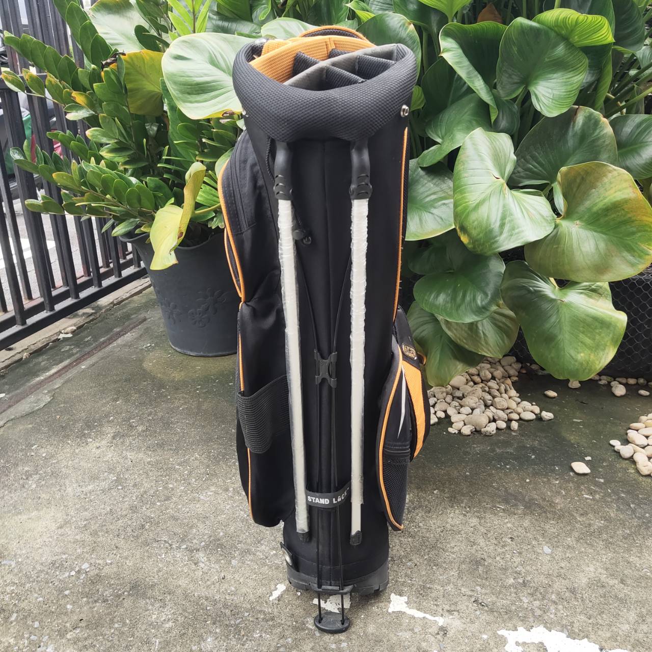 ** ไม่มี COVER ** 🏌️♂️ ถุงกอล์ฟ PRO STAFF ถุงแบบขาตั้ง มีสายสะพายเป้